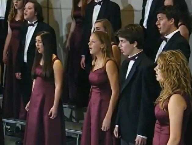 Christmas Carolers are coming to Camino Real Marketplace!!!
On 12/20/25 and 12/21/25 from 2:30 - 3:30 pm the San Marcos High School Madrigals will be caroling by the Christmas Tree🎄🎶

For this and more Marketplace events https://www.caminorealmarke