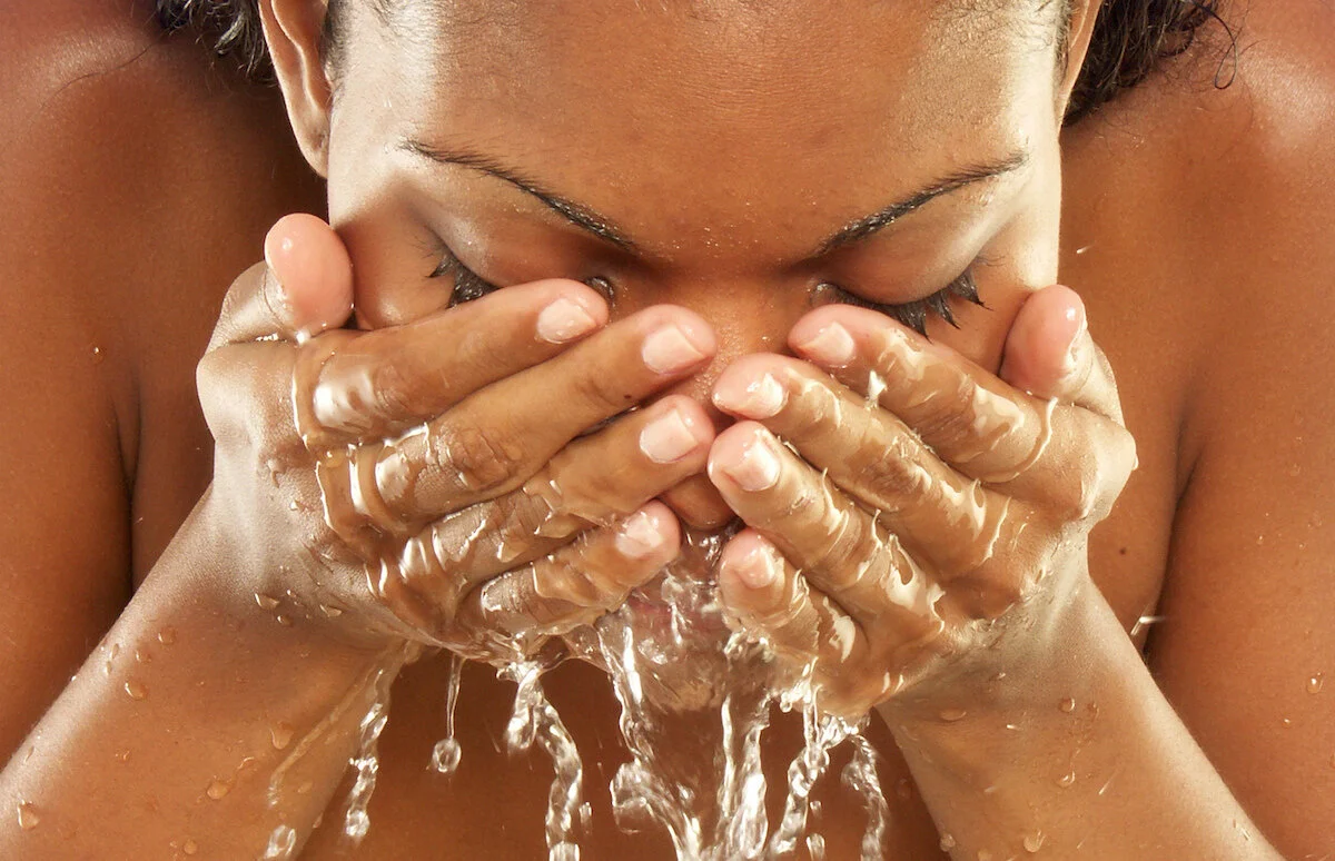 How the 10-Step Korean Skincare Routine Works + the Pros and Cons 