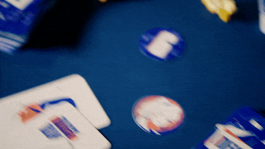 RoleCard_Pickup.gif