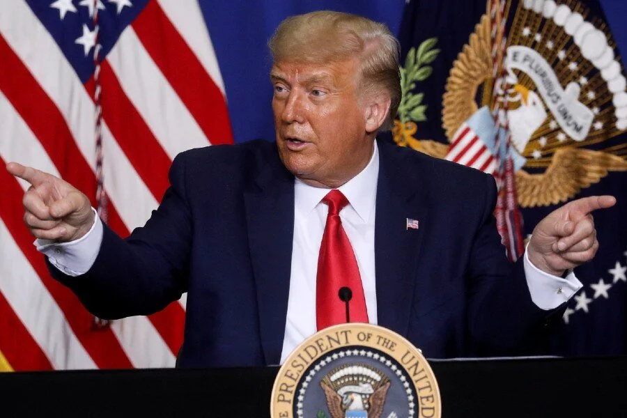 Trump visits&nbsp;Kenosha, not to urge racial healing but to back police