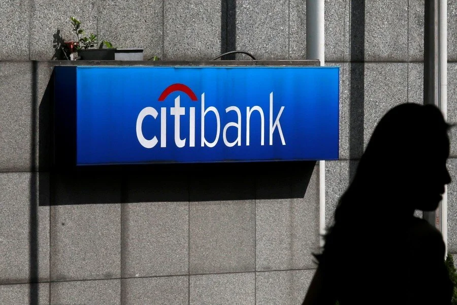 Giant US bank reveals 29% pay gap between men and women