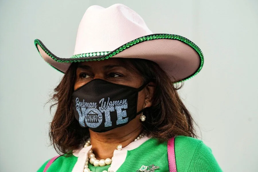 Everything's bigger in Texas: Early vote surpasses total 2016 turnout