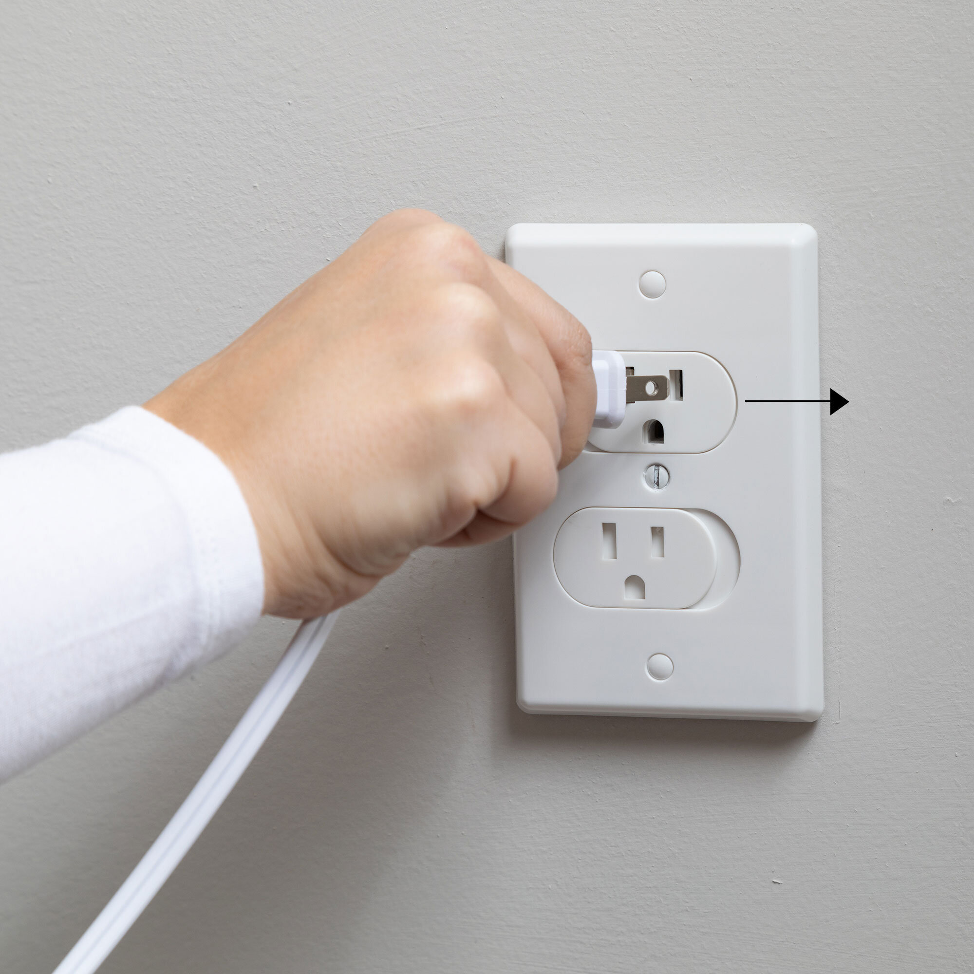 Using the Universal Self-Closing Outlet Cover