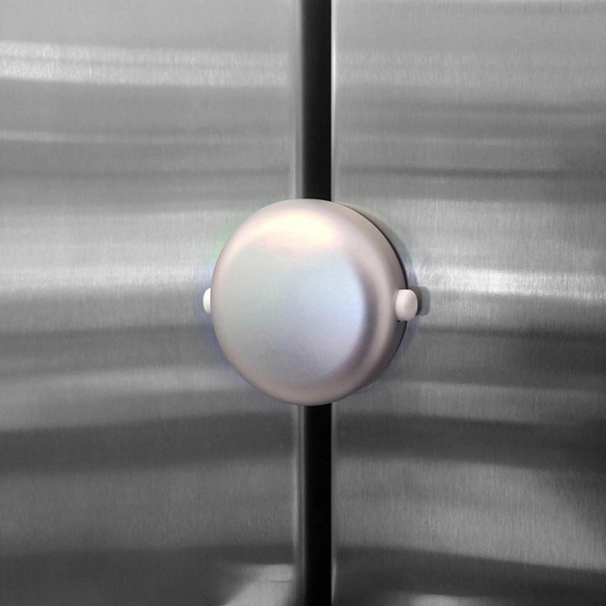 Side by side refrigerator lock deals child proof