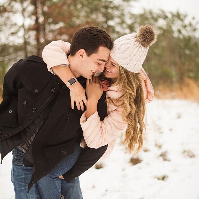 when you spend a snow day with some friends, you&rsquo;ve gotta have an impromptu snow photoshoot because who knows if I&rsquo;ll ever get to do this again in Georgia!