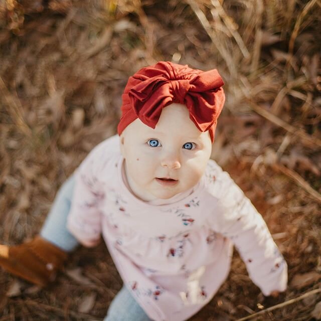 Bonnie. Bowie. omg this girl is scrumptious! She was a champ in our chilly weather session, crawled a bit, got some giggles out, showed off her pulling up skills and pierced my soul with her eyes. happy 9 months!!!