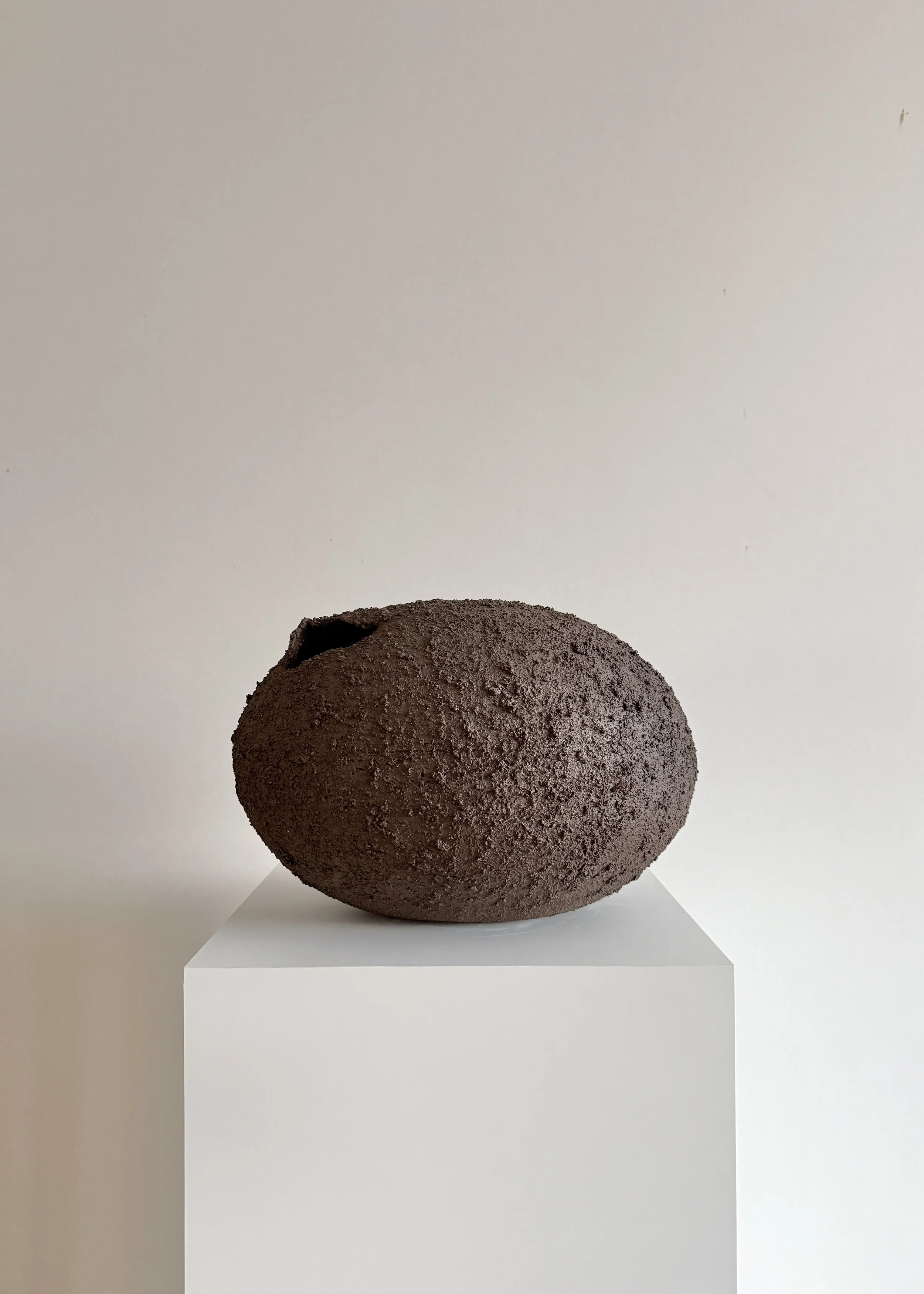 Grit 4 | Vessel | Laura Pasquino