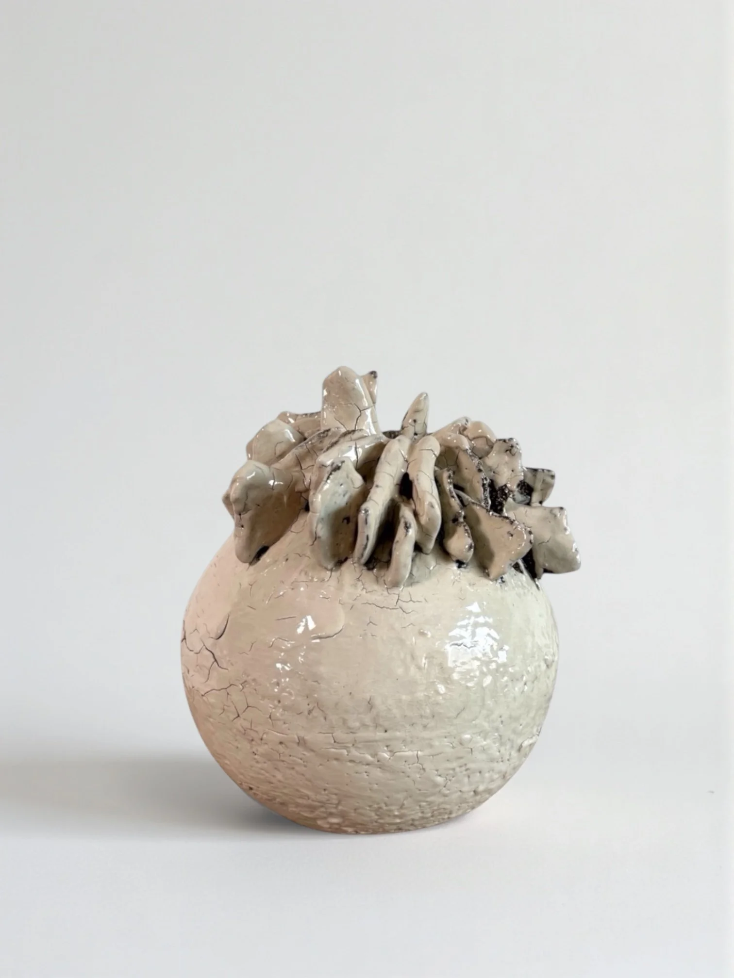 Crest 3 | Vessel | Laura Pasquino
