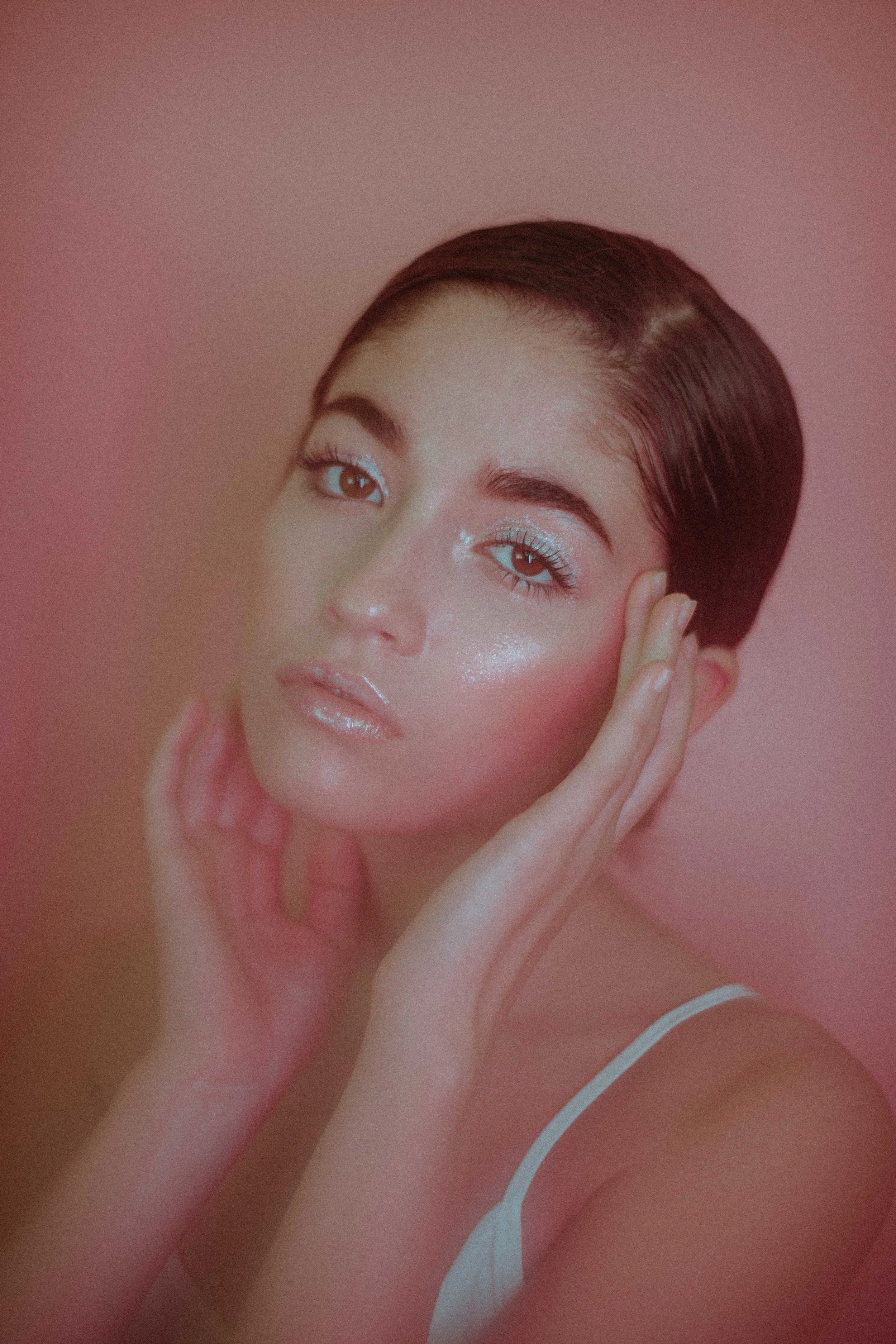 1980's Inspired Beauty Studio Shoot Tutorial