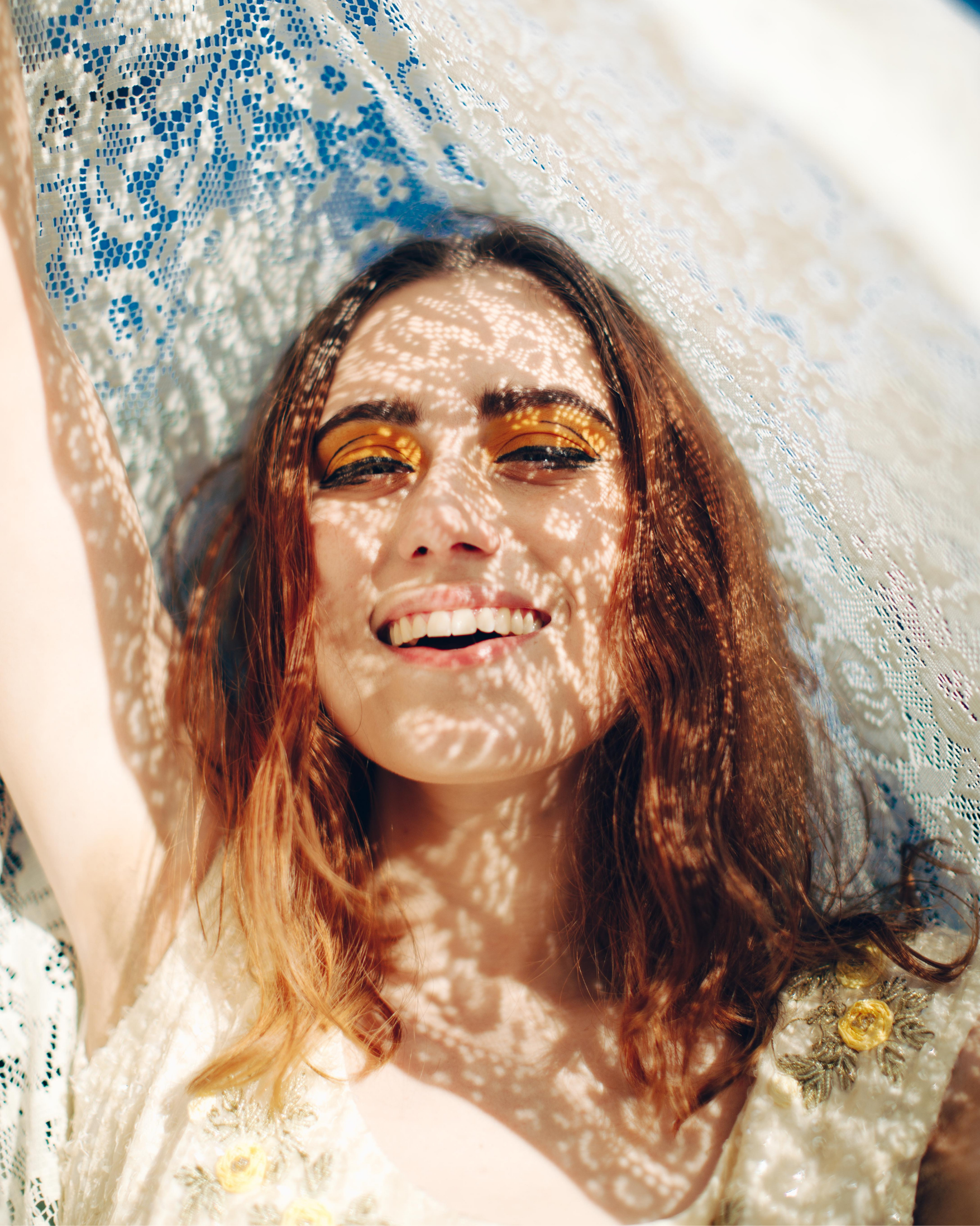 How to Photograph in Direct Sun: 4 Creative Portrait Ideas &amp; ND Filter Guide