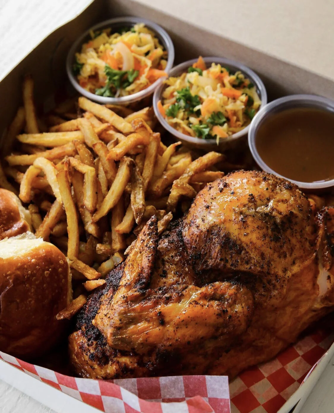 PATIO SUPPORT IN SEASON