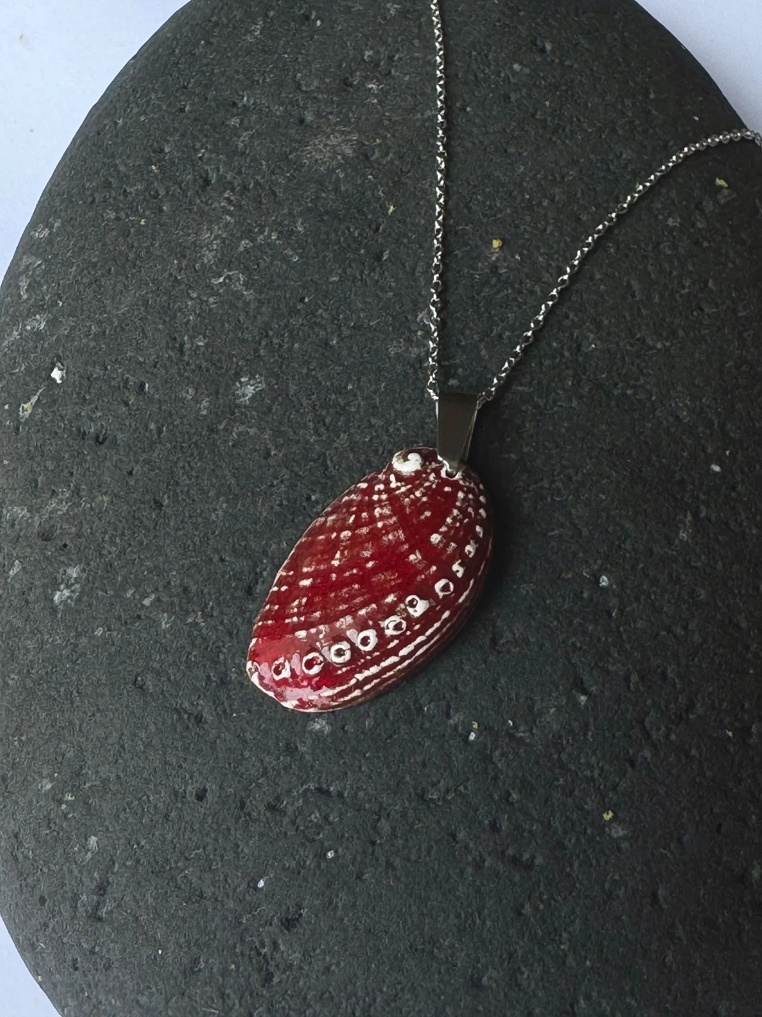 colar-lapa-burra-s-vermelho-selenio-aço-inoxidavel-prateado-2.jpg