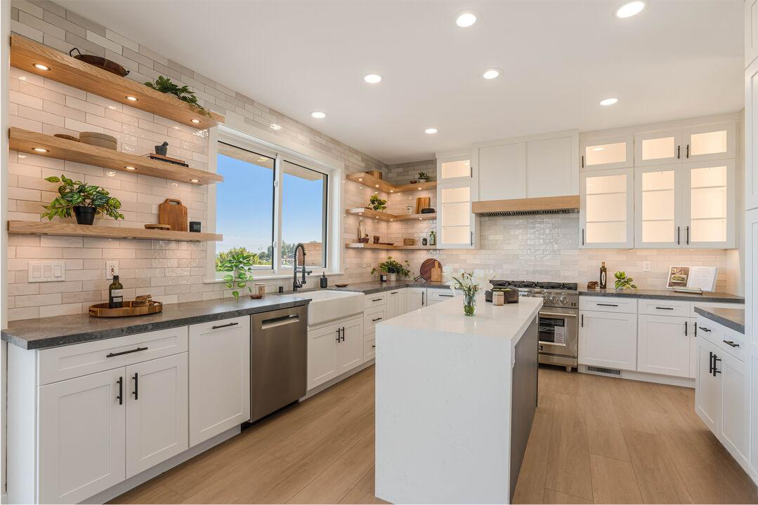 HOUSE OPEN CONCEPT KITCHEN.png