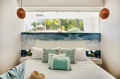 🏖️ FROM DALLAS TO CONCHAS CHINAS: How does a busy professor refresh her Mexico property from afar — and turn it into a high-performing luxury rental?
Here’s how we helped her make it happen:
📸 Weekly progress reports + photos
👤 A sing