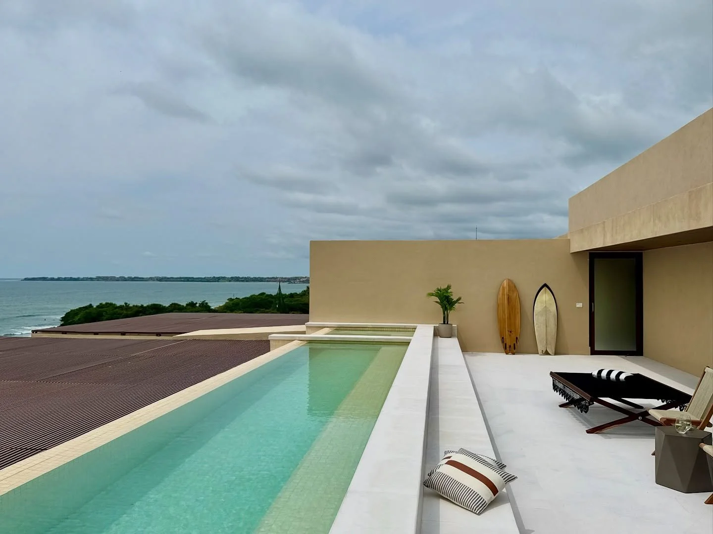 FIND YOUR LATITUDE: Between sun, surf and sky. Find your forever happy place in paradise 🥂🏝️🦋⚒️🔑🇲🇽🏄
Away from it all. Or surrounded by those you love. Here is where you align. 
Behind the scenes, capturing the essence of this extraordinary p