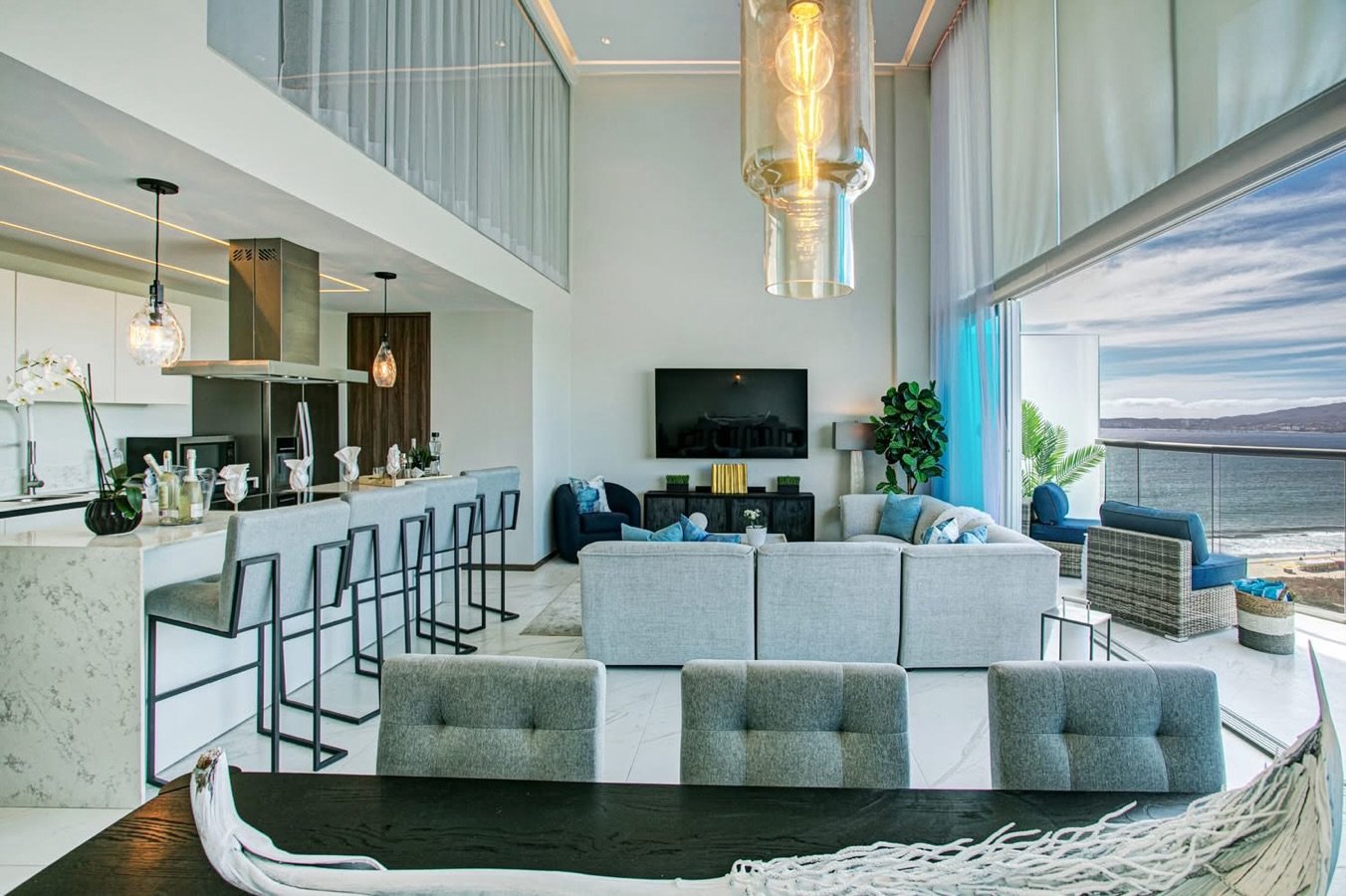 TRULY TURNKEY AND MOVE-IN READY: Turnkey means more than furniture delivery.

Turnkey means your home is arrival-ready&mdash;down to the last pillow, place setting and festive holiday details... yes thats right! 

For this project, our clients arrive