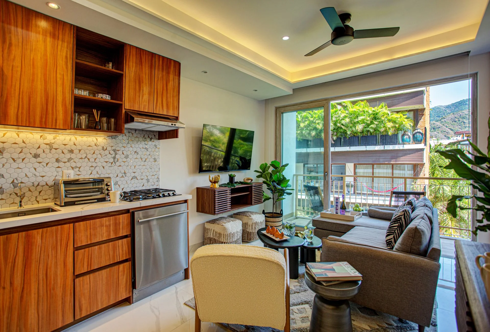 Why This Matters for Investors Buying in Mexico This case study is about more than speed. It highlights what investors really need when purchasing property abroad: a trusted partner with a proven system and failproof execution.