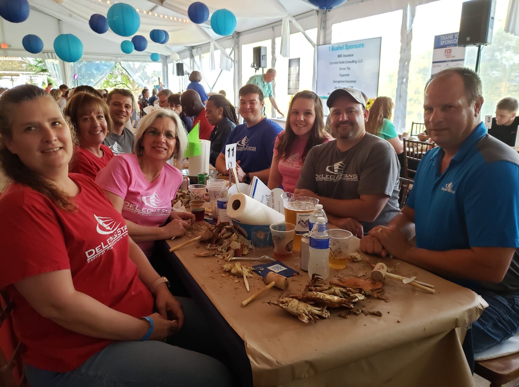 DeLeon & Stang Cracked Claws for a Good Cause
