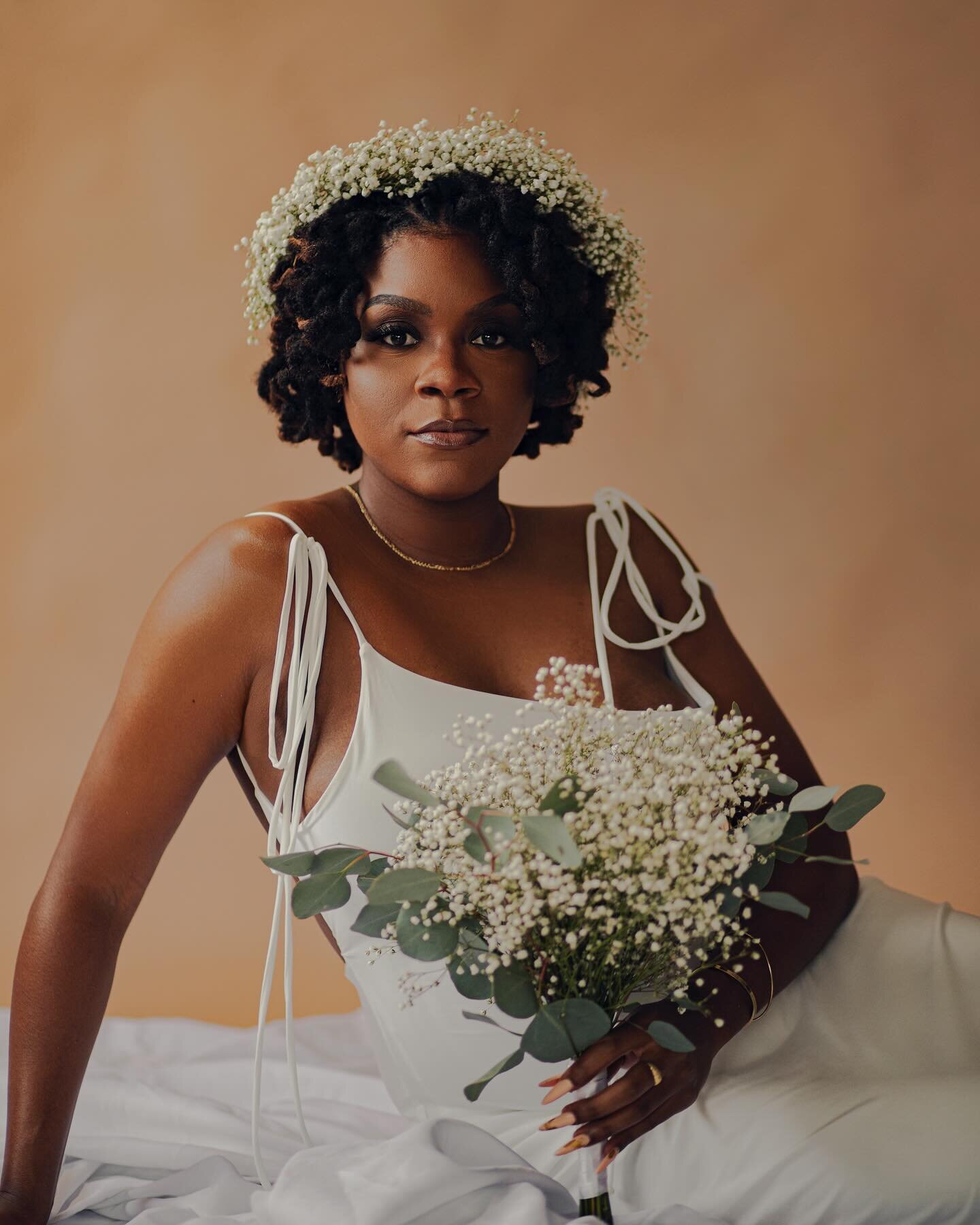 Sydnee
👼🏾🤎

📸 @blairjmeadows 

#bahamasphotographer #studioportraits