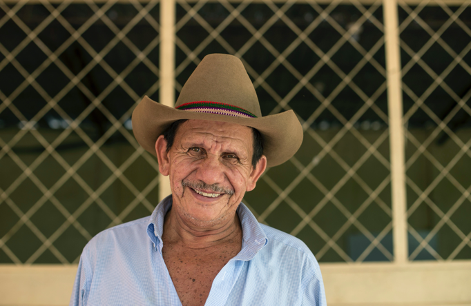 Oscar AntonioAn immigrant farmworker from Guadalajara, Mexico who now resides in Bakersfield, CA for seasonal work on a farm.&nbsp;He speaks Spanish and basic English.