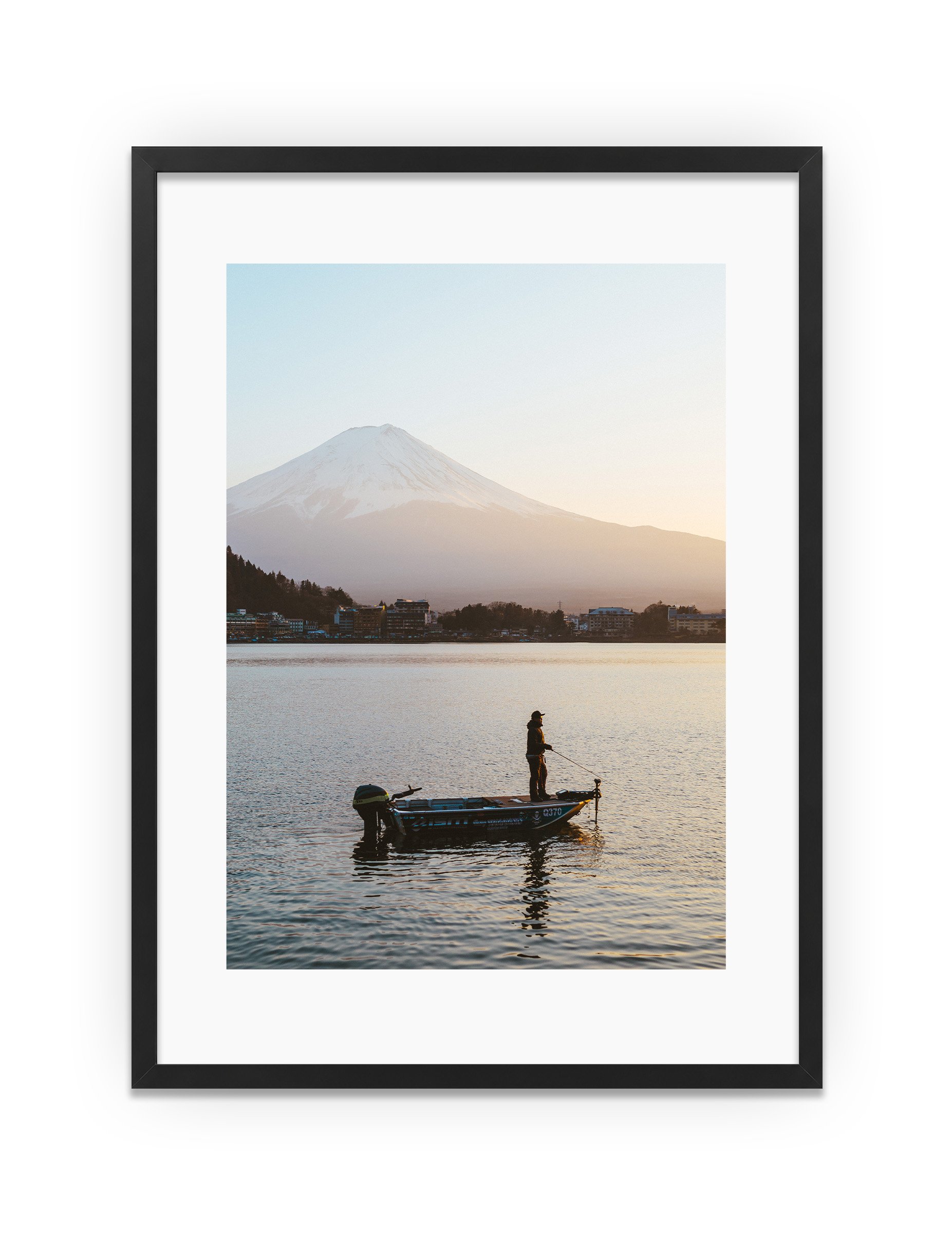 LAKE KAWAGUCHIKO