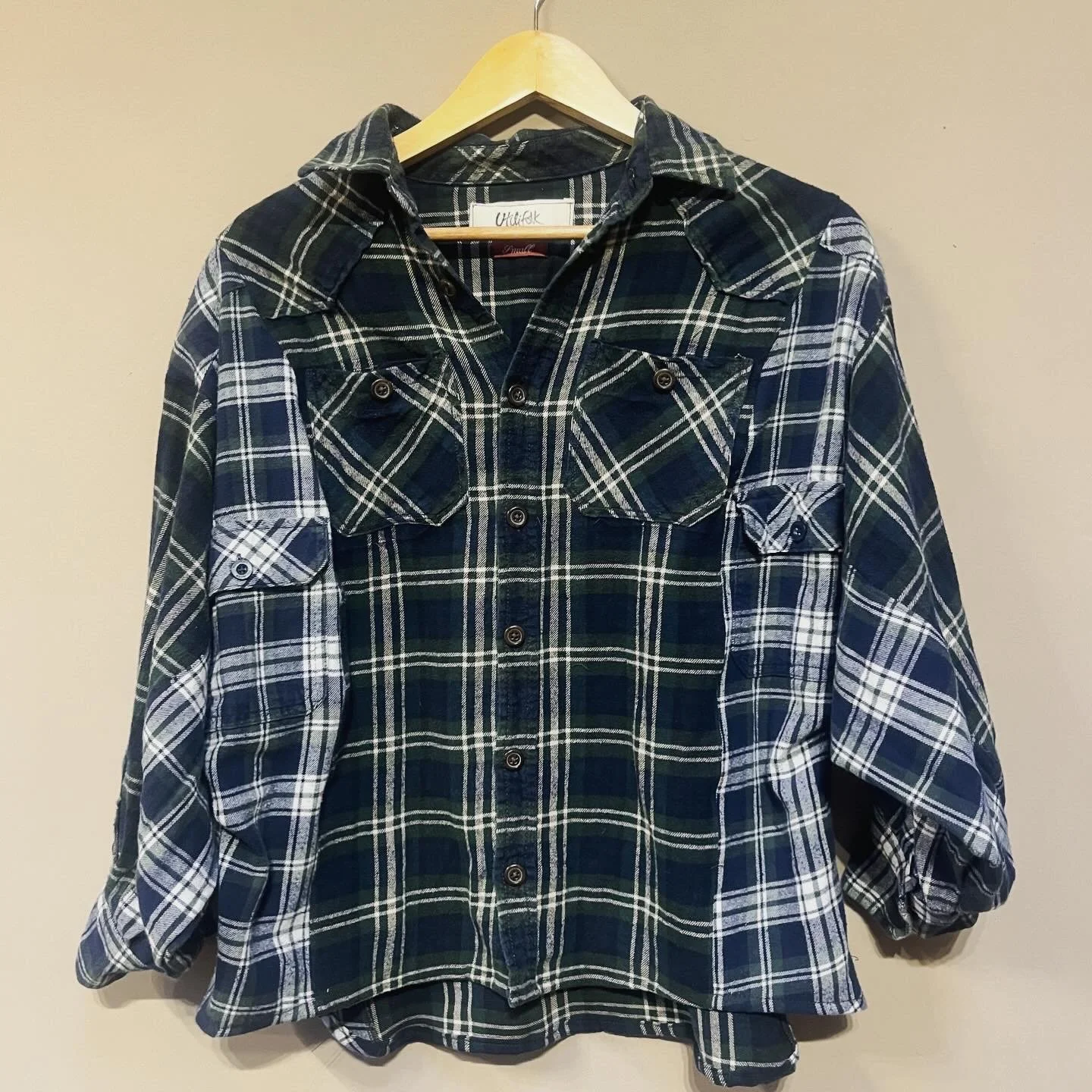 UF 0016 Shirt. (plaid).JPG