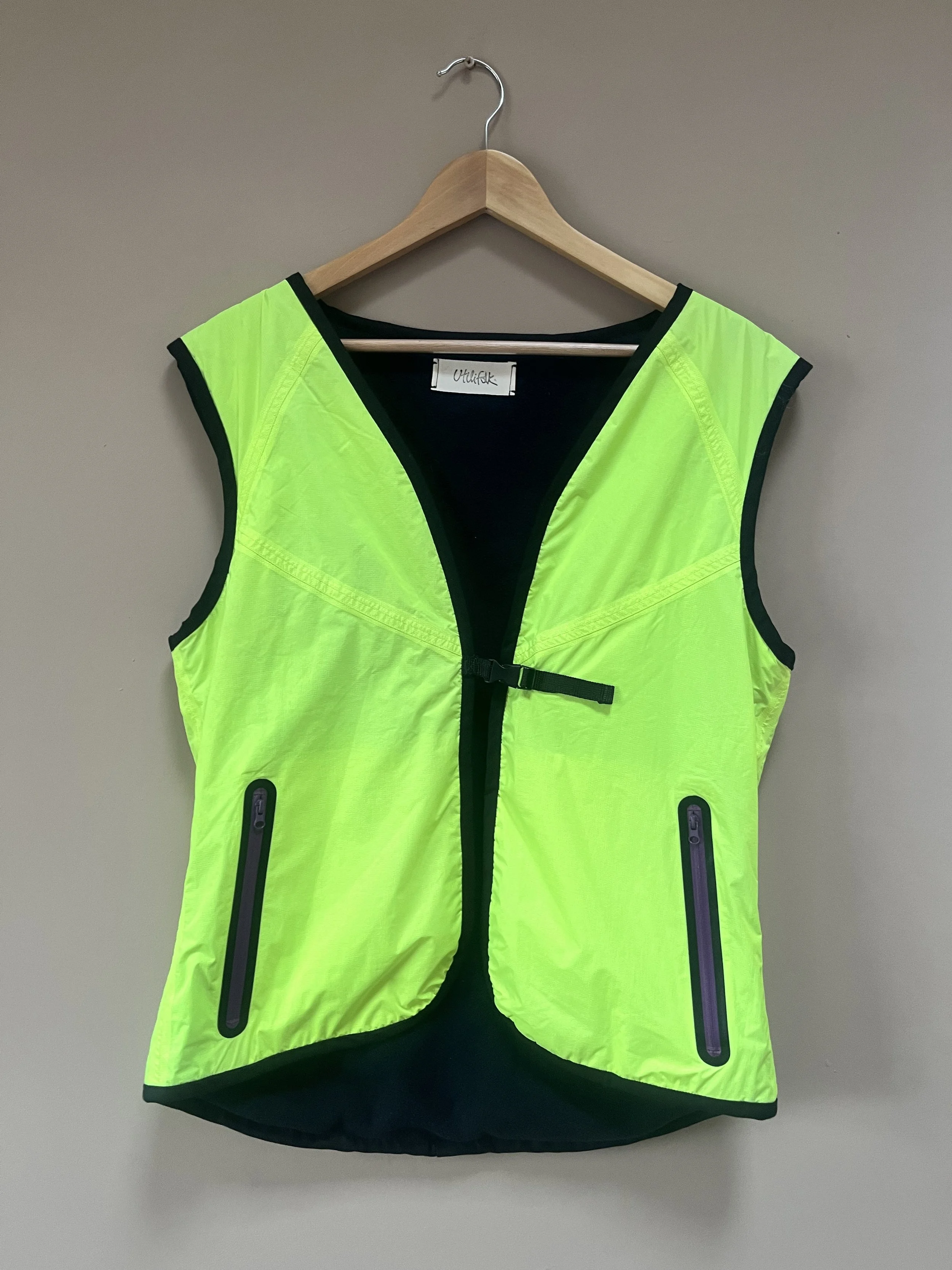 UF 0024 hi vis gilet.jpg