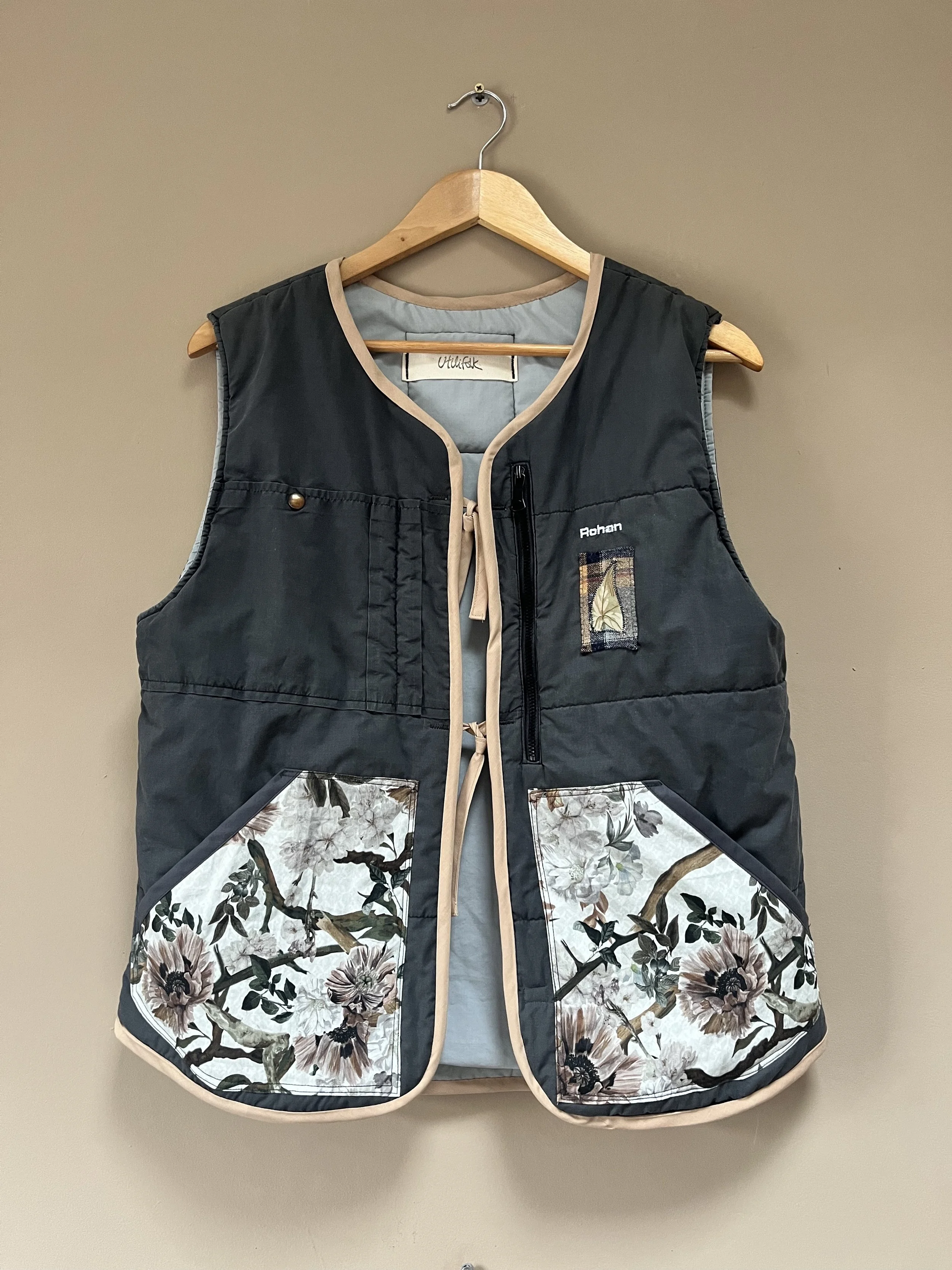 UF 0025 Rohan gilet.jpg