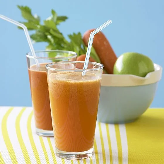centrifugati MELA E CAROTA E SEDANO.jpg