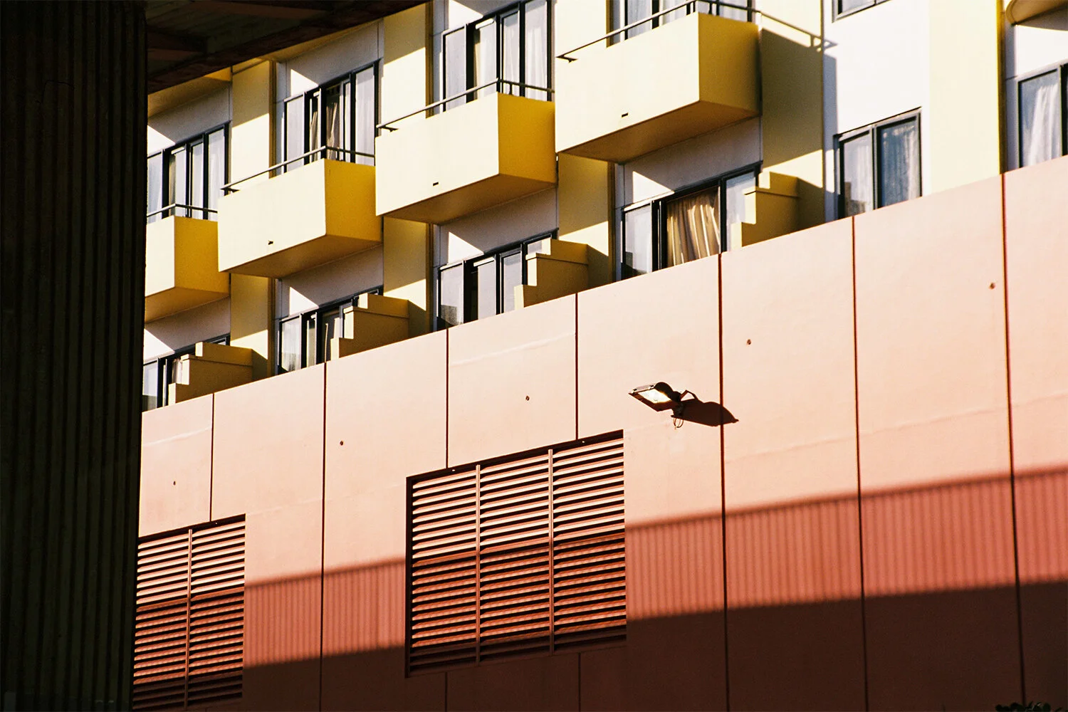 auckland+nz-architecture+minimal-moods-estefania-lopez-3.jpg