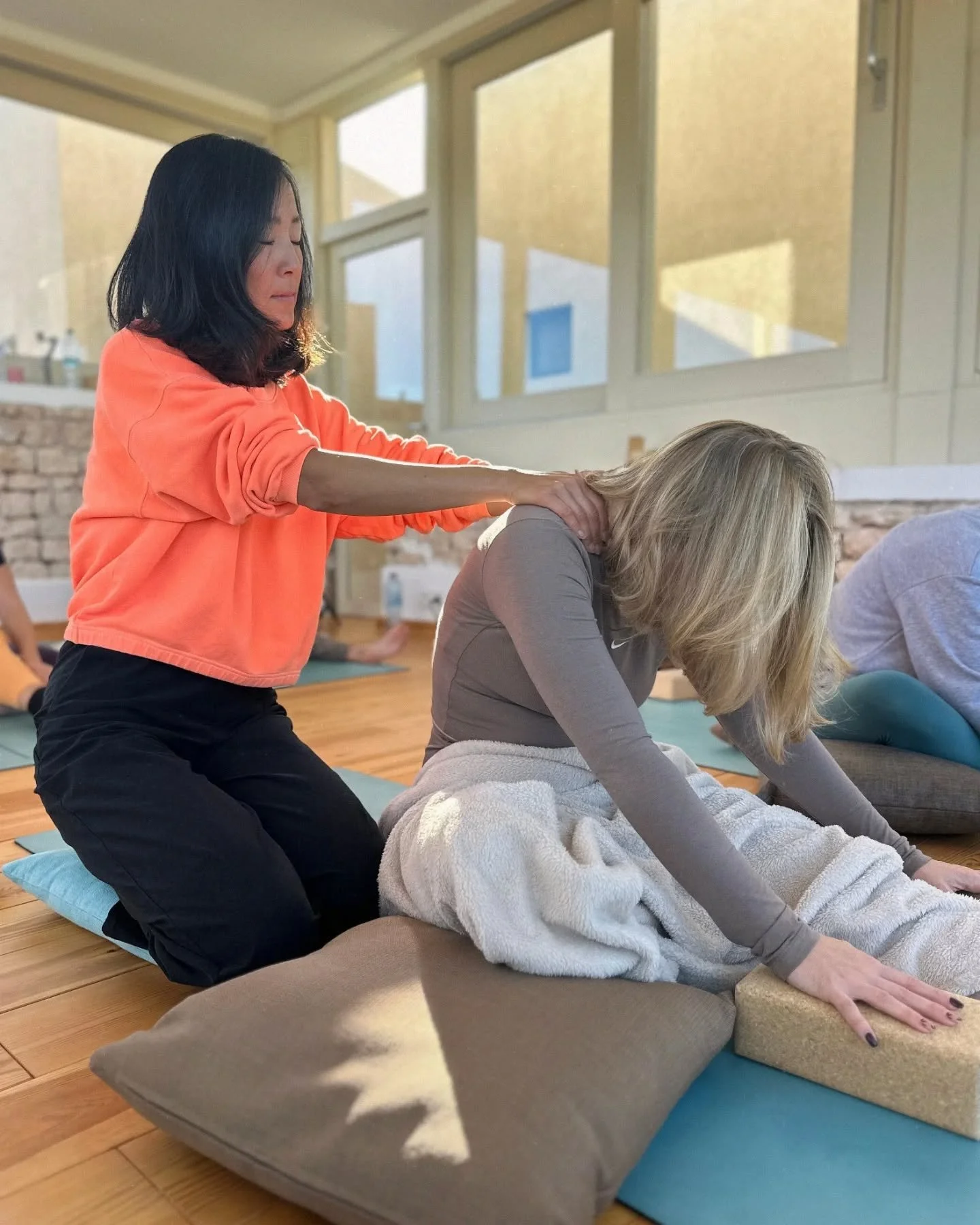 31.01.26 - UNIT&Eacute;

Notes mentales du jour que j&rsquo;ai retranscrites pour vous dans le carrousel 👆🏼

Ou comment une balade sous la pluie se transforme en exp&eacute;rience m&eacute;taphysique 🙃

📸 Souvenir d&rsquo;une session de yin yoga 