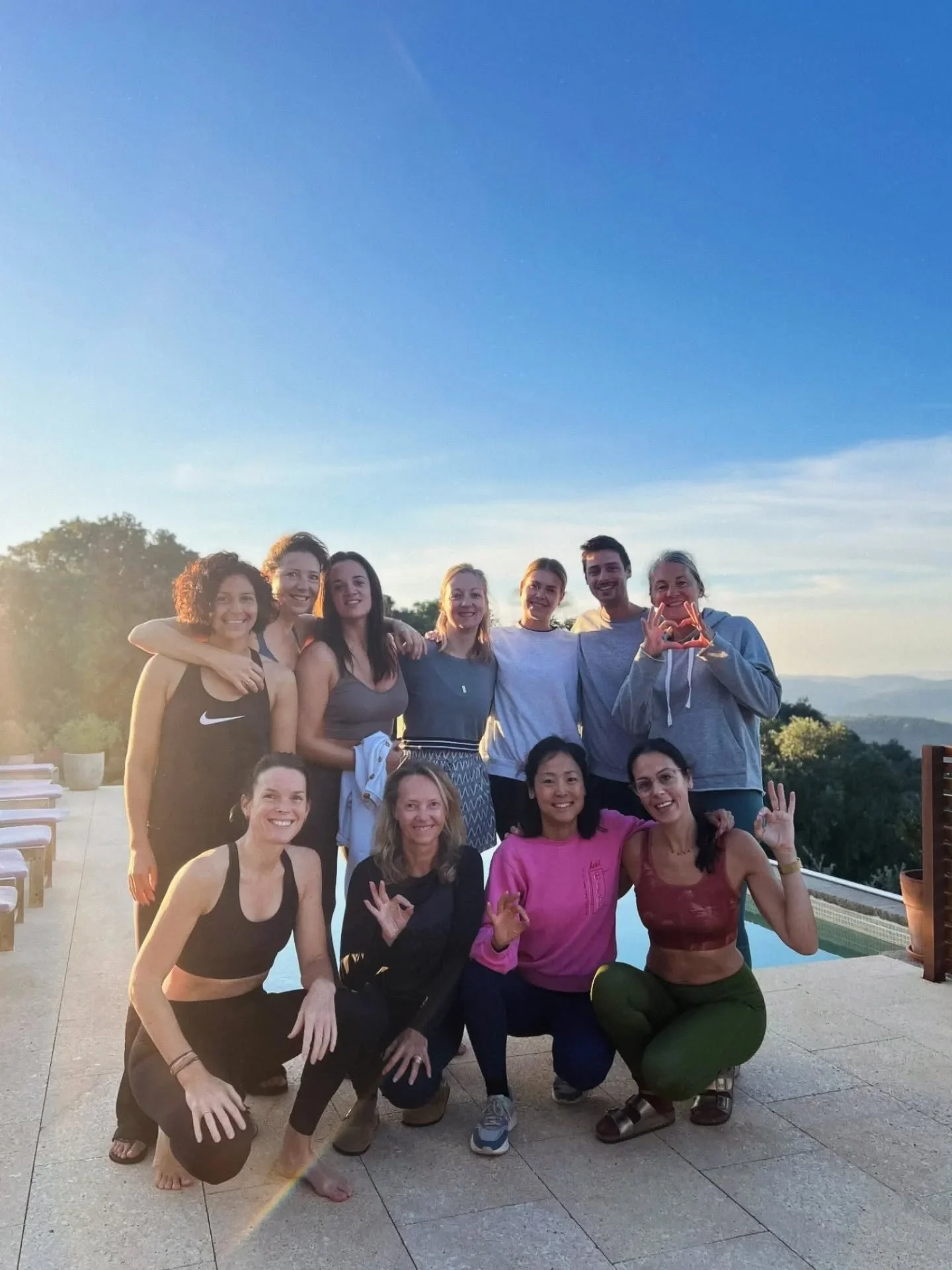 &ldquo;TROUVE TA TRIBU&rdquo;.

Des ann&eacute;es plus tard, les mots de ma copine @paulinemattiaphoto r&eacute;sonnent encore en moi.

Find your tribe.

Ces personnes de coeur avec qui tu partages des liens forts, en toute vuln&eacute;rabilit&eacute