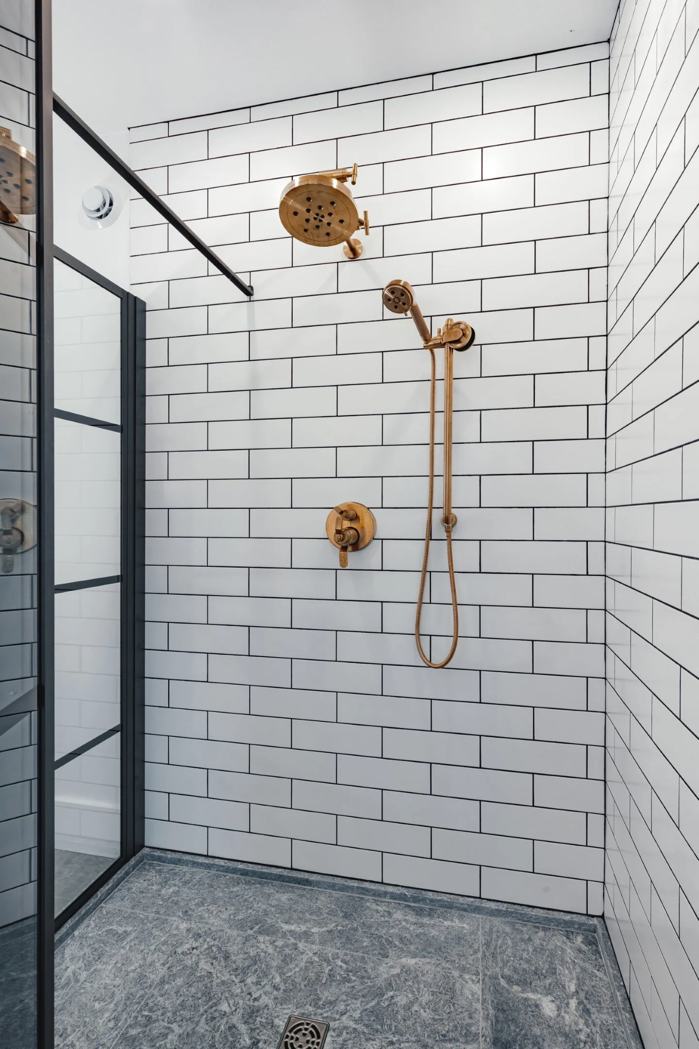 The benefits of soapstone shower/showers — Canadian Soapstone