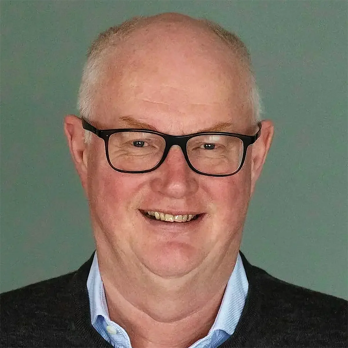 Mr. Erling J. Ølstad