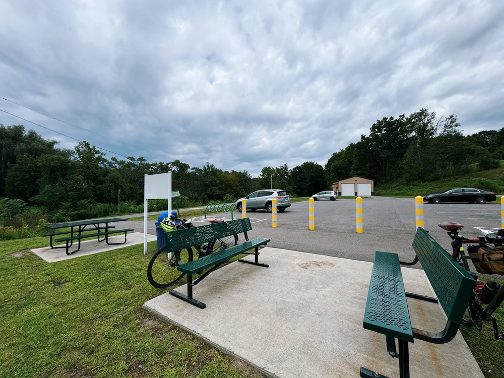 Coons Crossing Road Trailhead