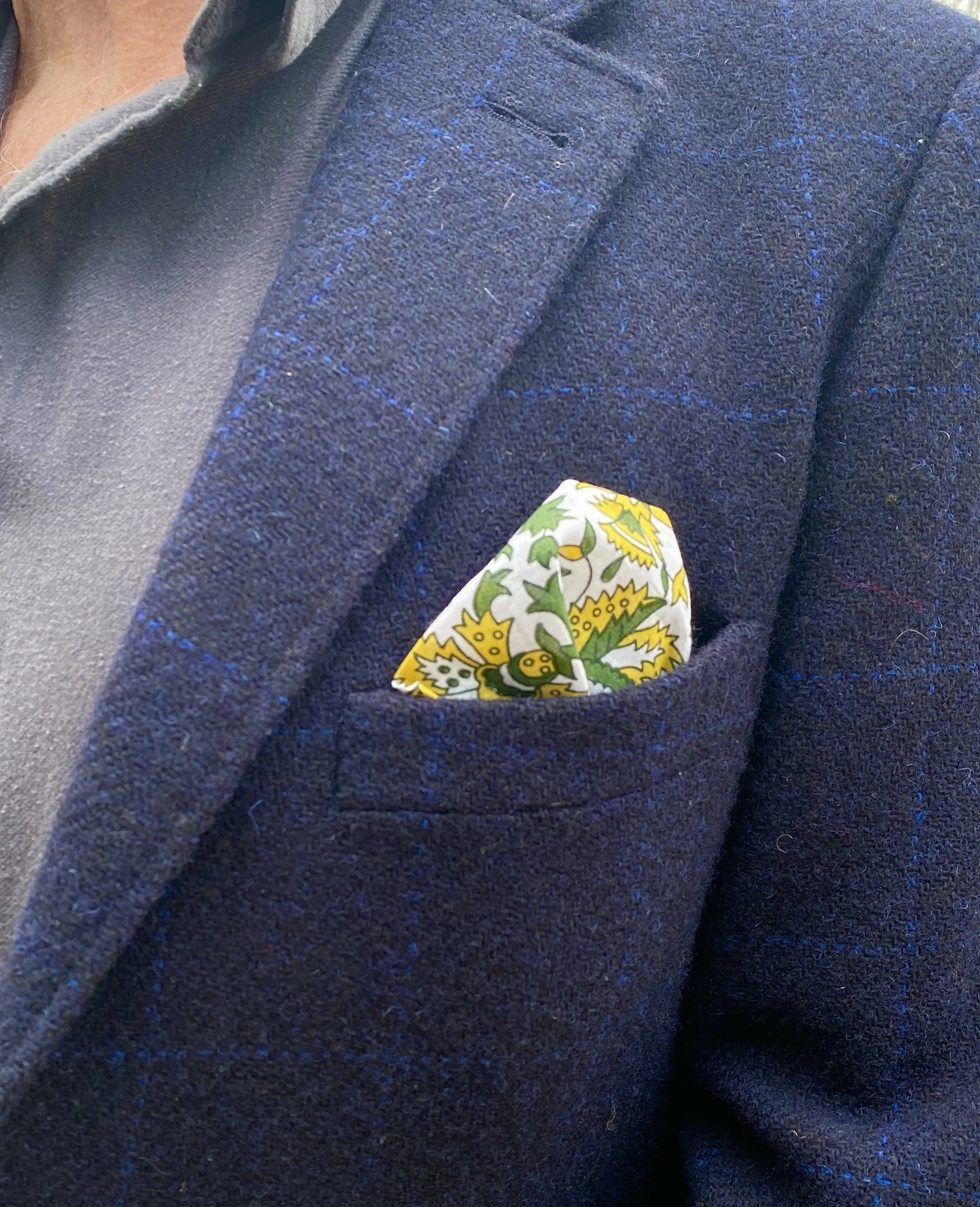 gentlemans pocket square handkerchief fine cotton floral design