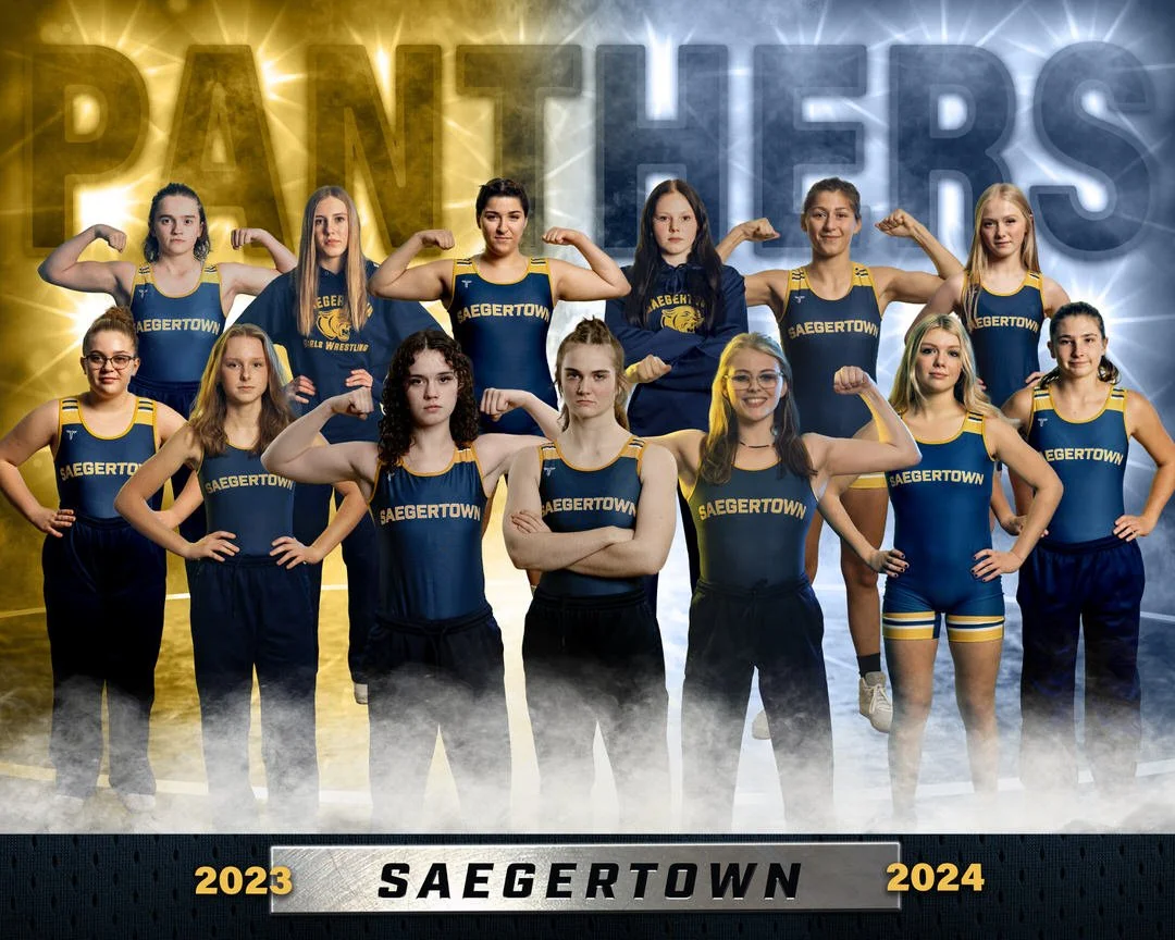 wrestling team 8x10-1.jpg