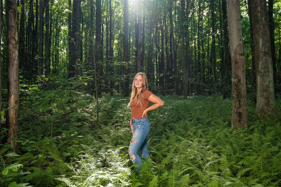 Senior Photography urban portraits meadville erie saegertown mercer clarion oil city franklin pennsylvania pittsburgh cranberry twp