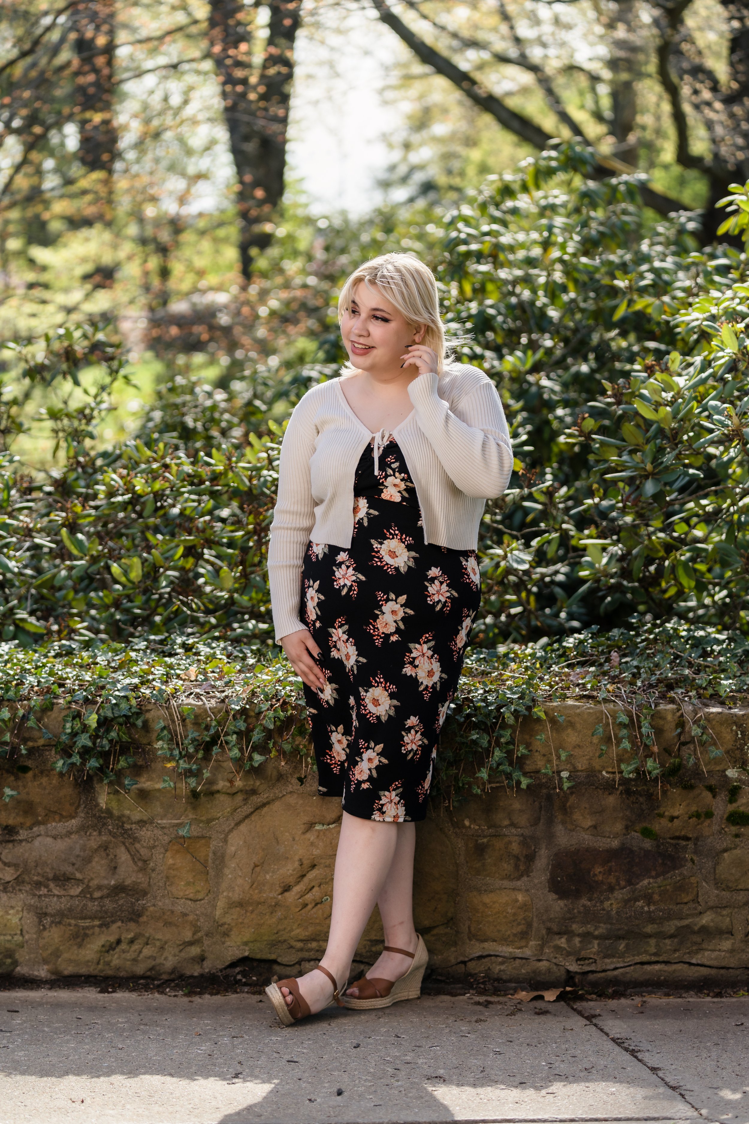 SENIOR PHOTOGRAPHER TEEN PHOTOGRAPHER PORTRAIT PHOTOGRAPHY ERIE PA PITTSBURGH YOUNGSTOWN EDINBORO BUTLER CRANBERRY TWP erie CLEVELAND BUFFALO DUNKIRK JAMESTOWN NY MEADVILLE HARBORCREEK NORTH EAST MCDOWELL GENERAL MCLANE