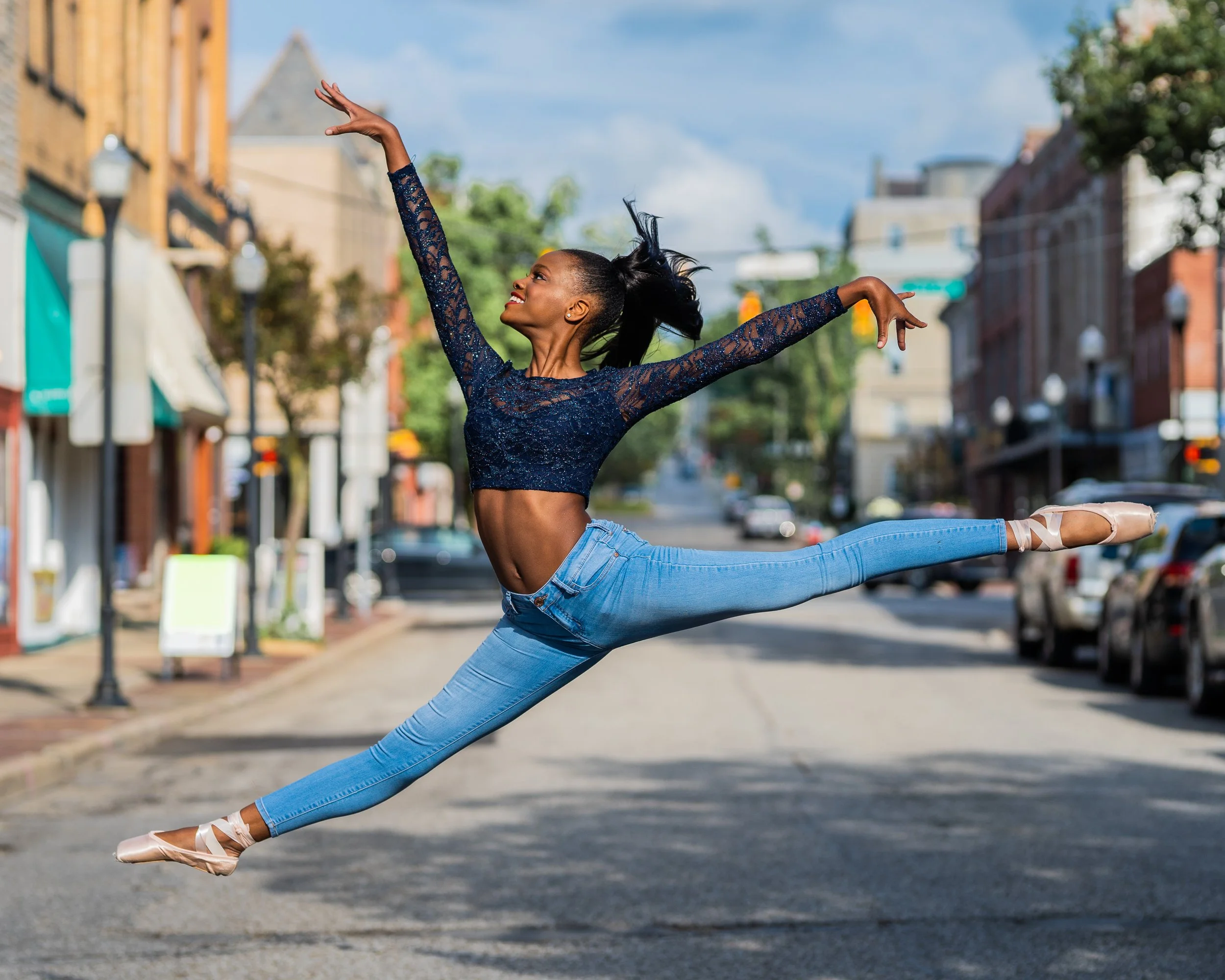 SENIOR PHOTOGRAPHER TEEN PHOTOGRAPHER PORTRAIT PHOTOGRAPHY ERIE PA PITTSBURGH YOUNGSTOWN EDINBORO BUTLER CRANBERRY TWP erie CLEVELAND BUFFALO DUNKIRK JAMESTOWN NY MEADVILLE HARBORCREEK NORTH EAST MCDOWELL GENERAL MCLANE