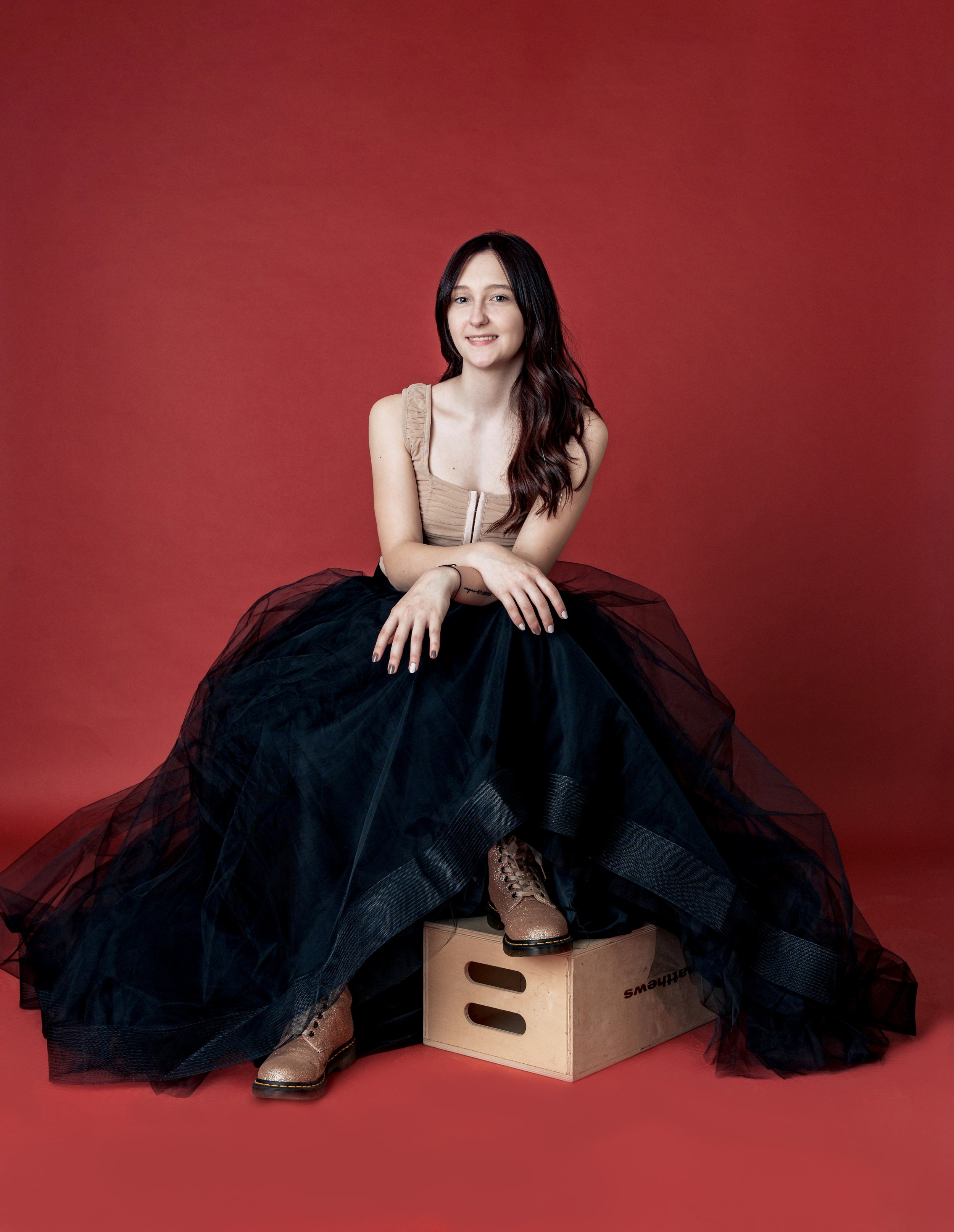 SENIOR PHOTOGRAPHER TEEN PHOTOGRAPHER PORTRAIT PHOTOGRAPHY ERIE PA PITTSBURGH YOUNGSTOWN EDINBORO BUTLER CRANBERRY TWP erie CLEVELAND BUFFALO DUNKIRK JAMESTOWN NY MEADVILLE HARBORCREEK NORTH EAST MCDOWELL GENERAL MCLANE