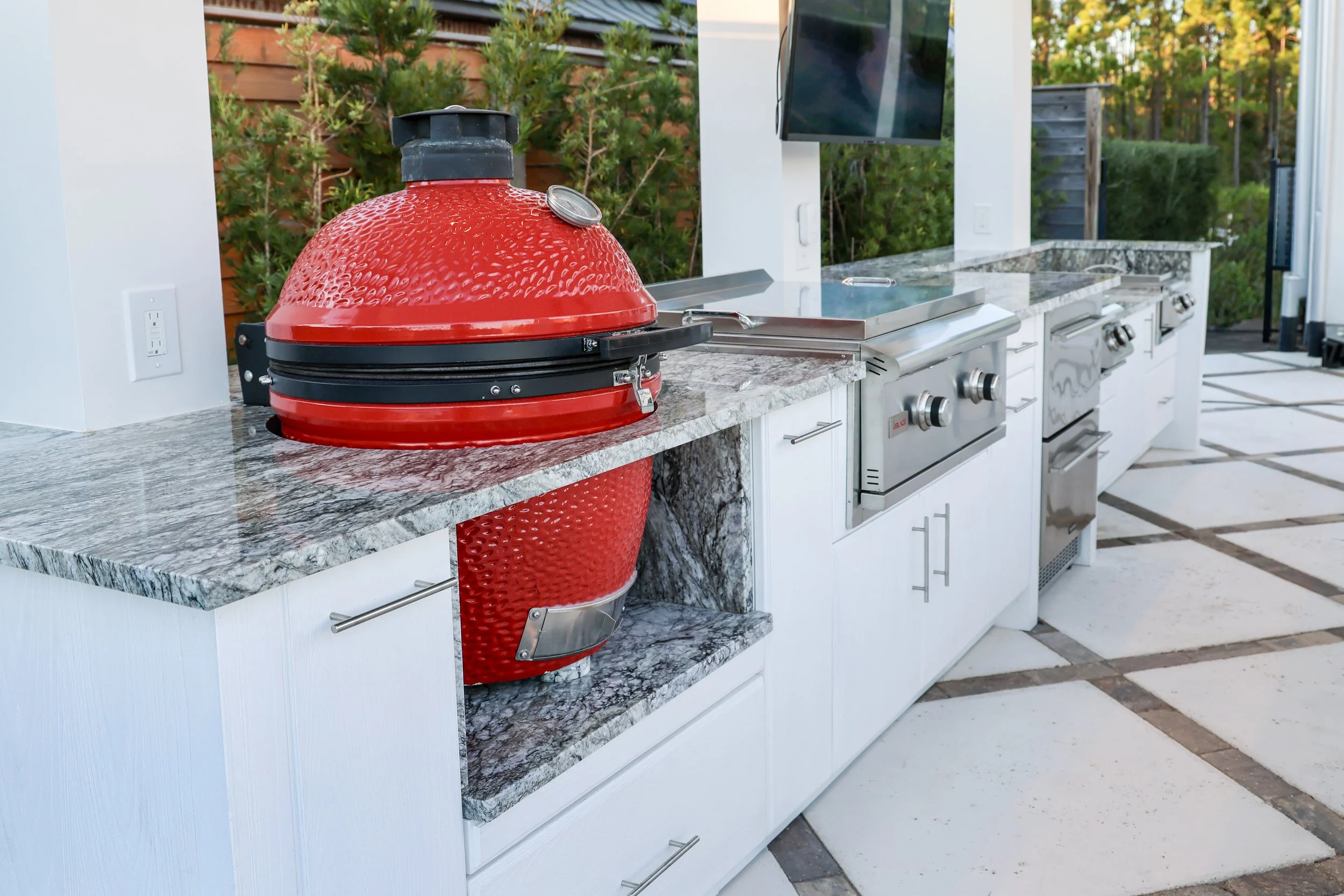 ceramic-grill-outdoor-cabinet.jpg