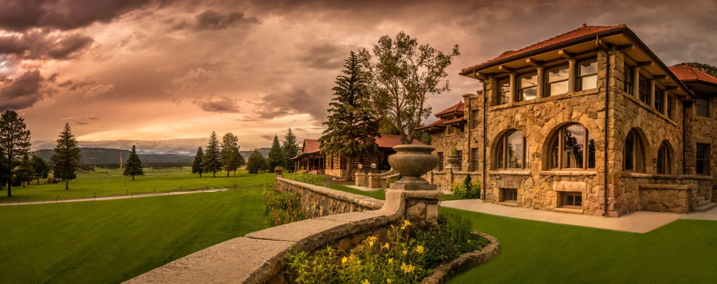 Casa-Grande_exterior-1400x556.jpg