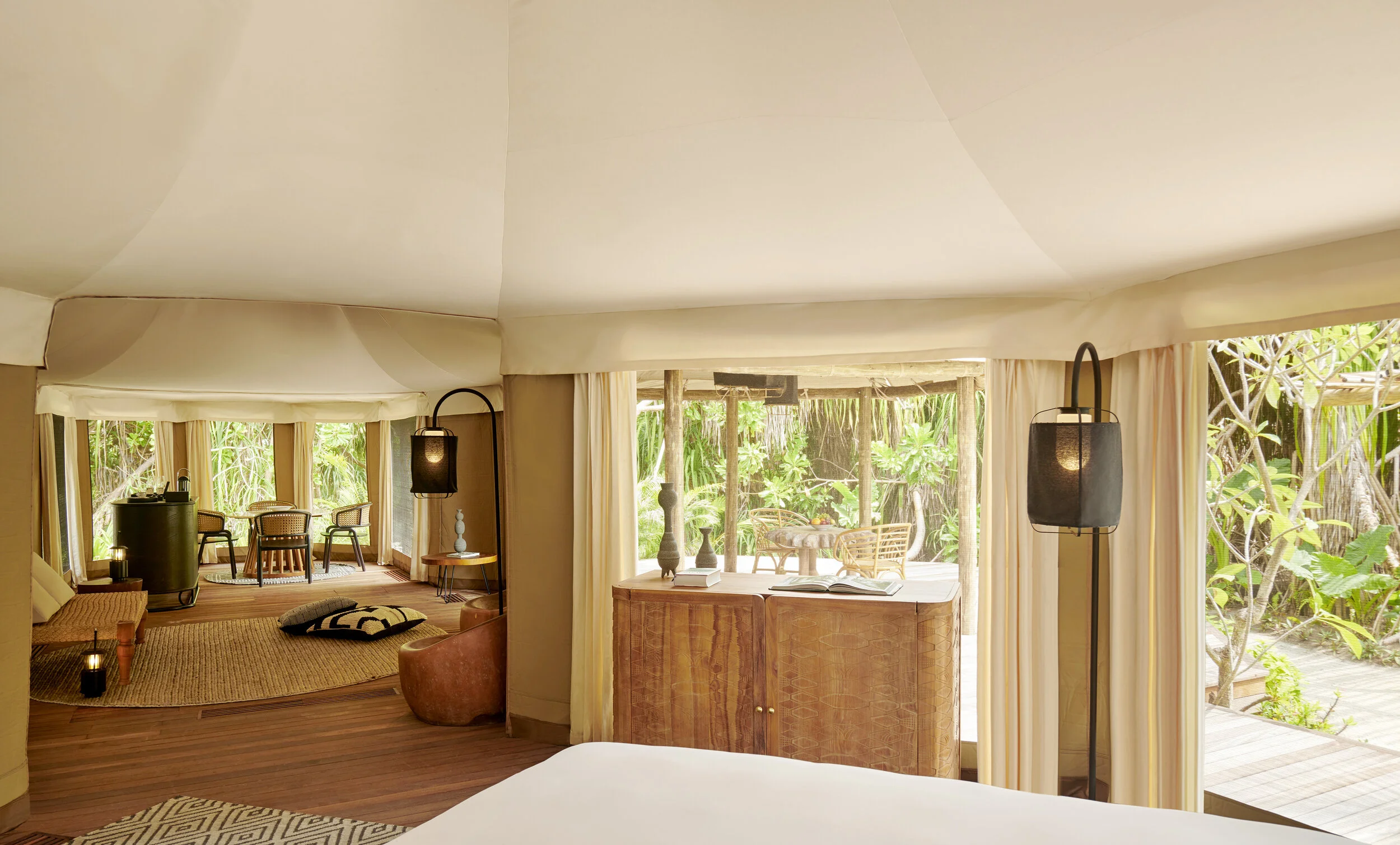 1805-Fairmont Maldives3114.jpg