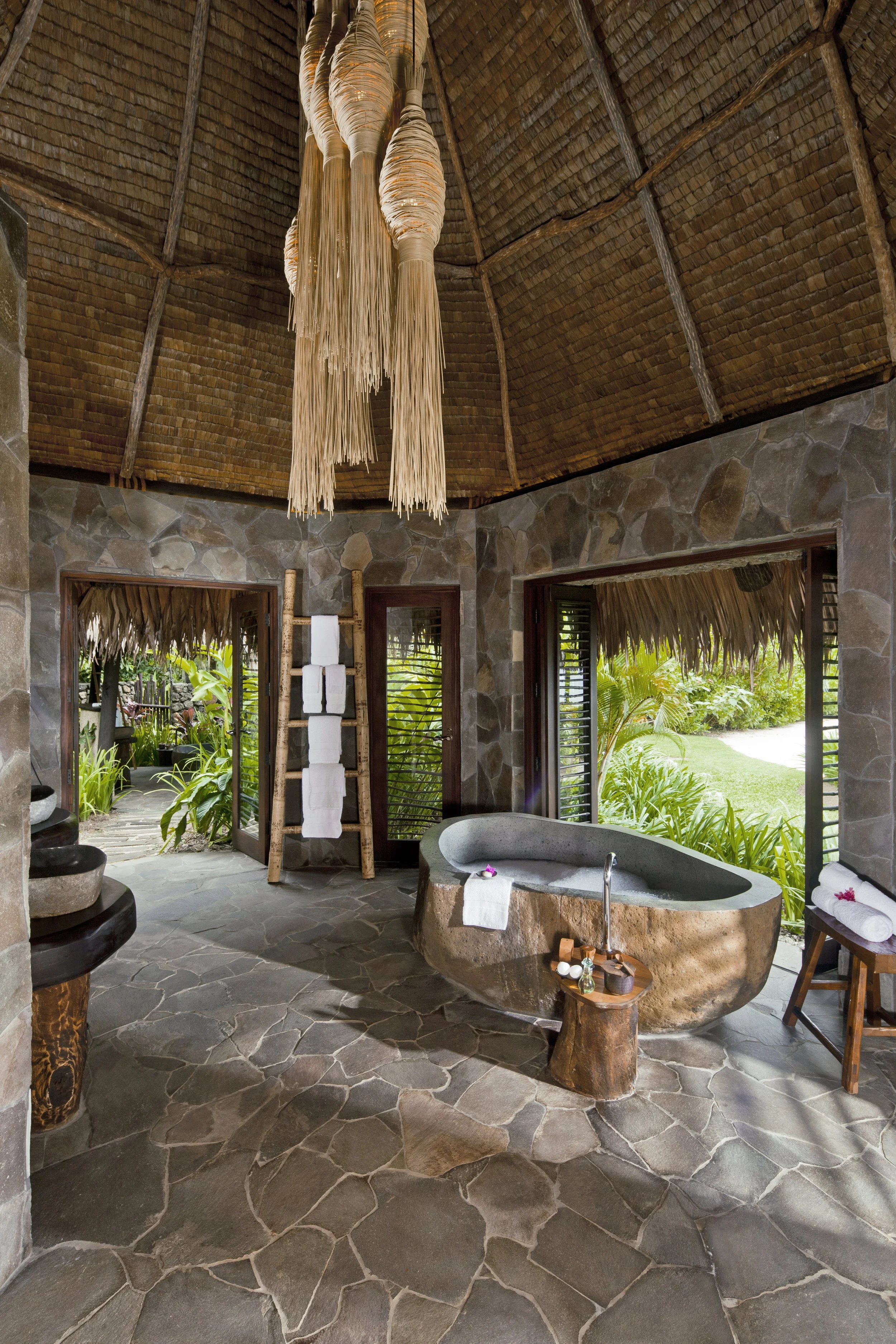 Plantation Villa - Bathroom_v1.jpg
