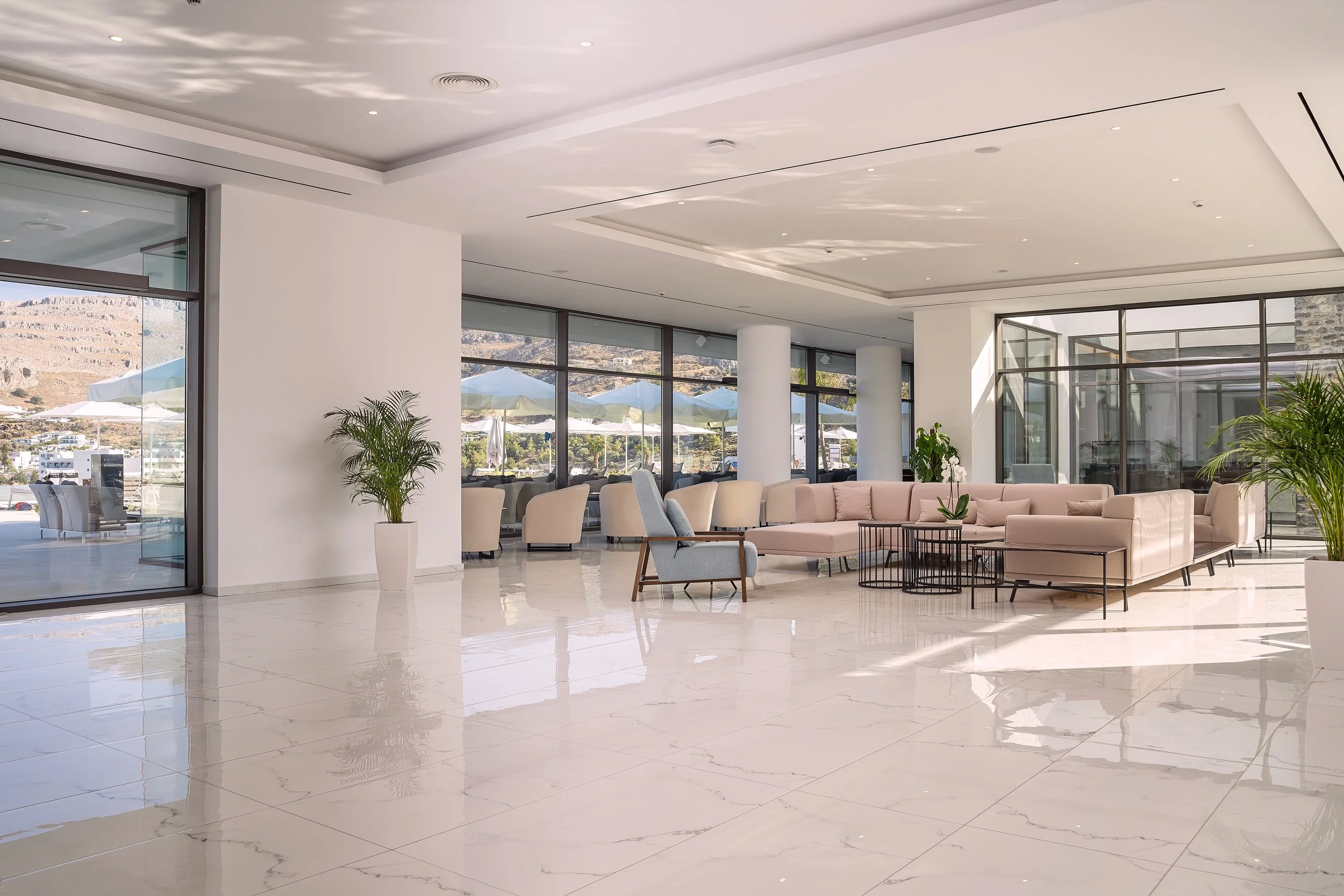 Reception Lounge 1.jpg