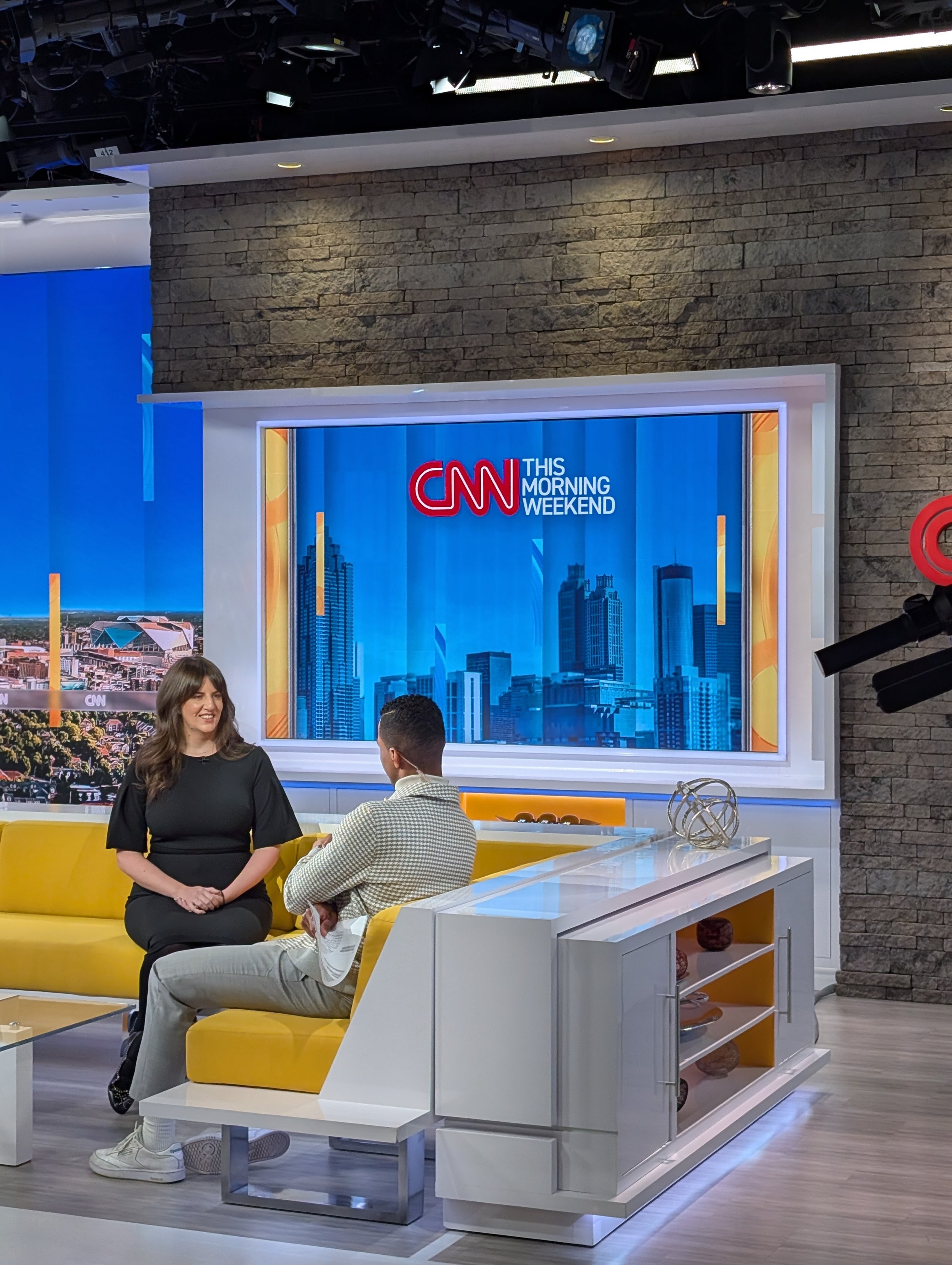 CNN This Morning Weekend: End of Year Giving