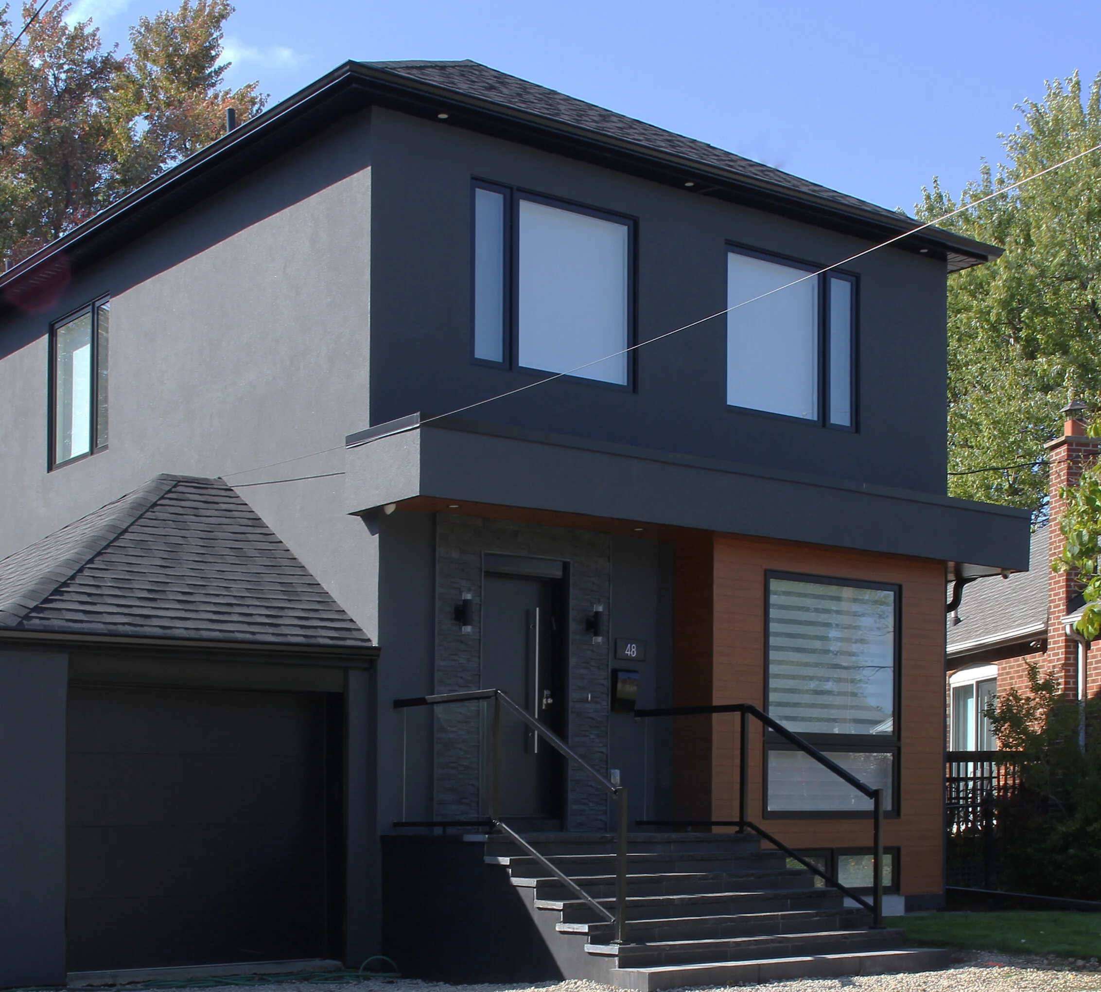 Almont- front view 2.jpg
