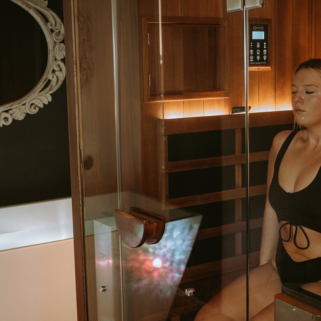 Among the cutting-edge practices we offer at Rooted Method, contrast therapy, featuring the dynamic duo of full spectrum sauna and cold plunge, is gaining widespread recognition for its myriad health benefits.🔥🧊

We are proud to be the first to hav