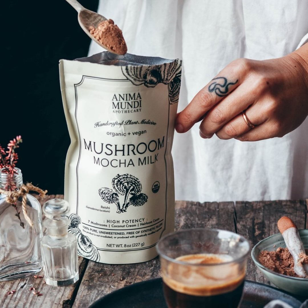 Liquid shrooms or powdered shrooms? What&rsquo;s your fave? ⚗️🍄🌹🔥

1Tbsp Mushroom mocha milk, a dash of rose powder🌹in about half a cup of warm oat milk. To make it dirty, add a shot of coffee to it 🔥🔥
So simple, so good. ⚗️🌹🔥

✨Happy Sunday!